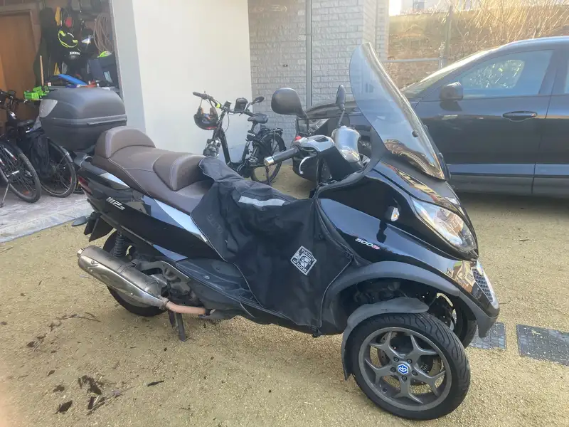 Piaggio MP3 500 - foto 3