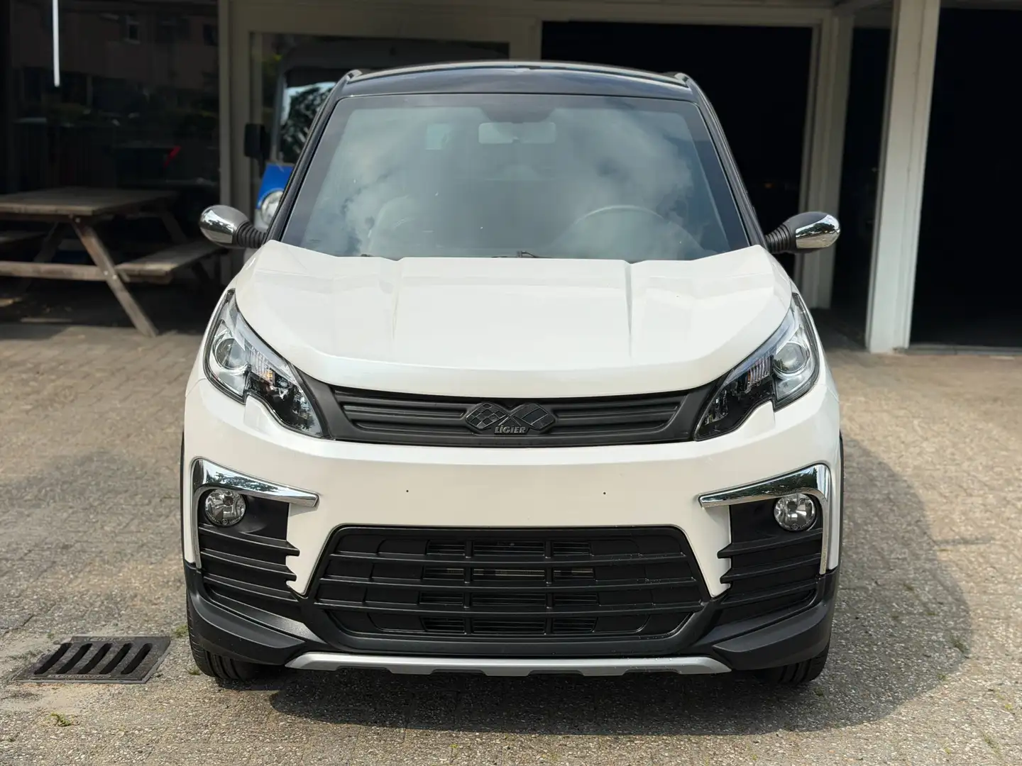 Ligier JS 60 Sport, DCI, Servo, Carplay, RFK, Pearl White, Inkl Lieferung Weiß - 2