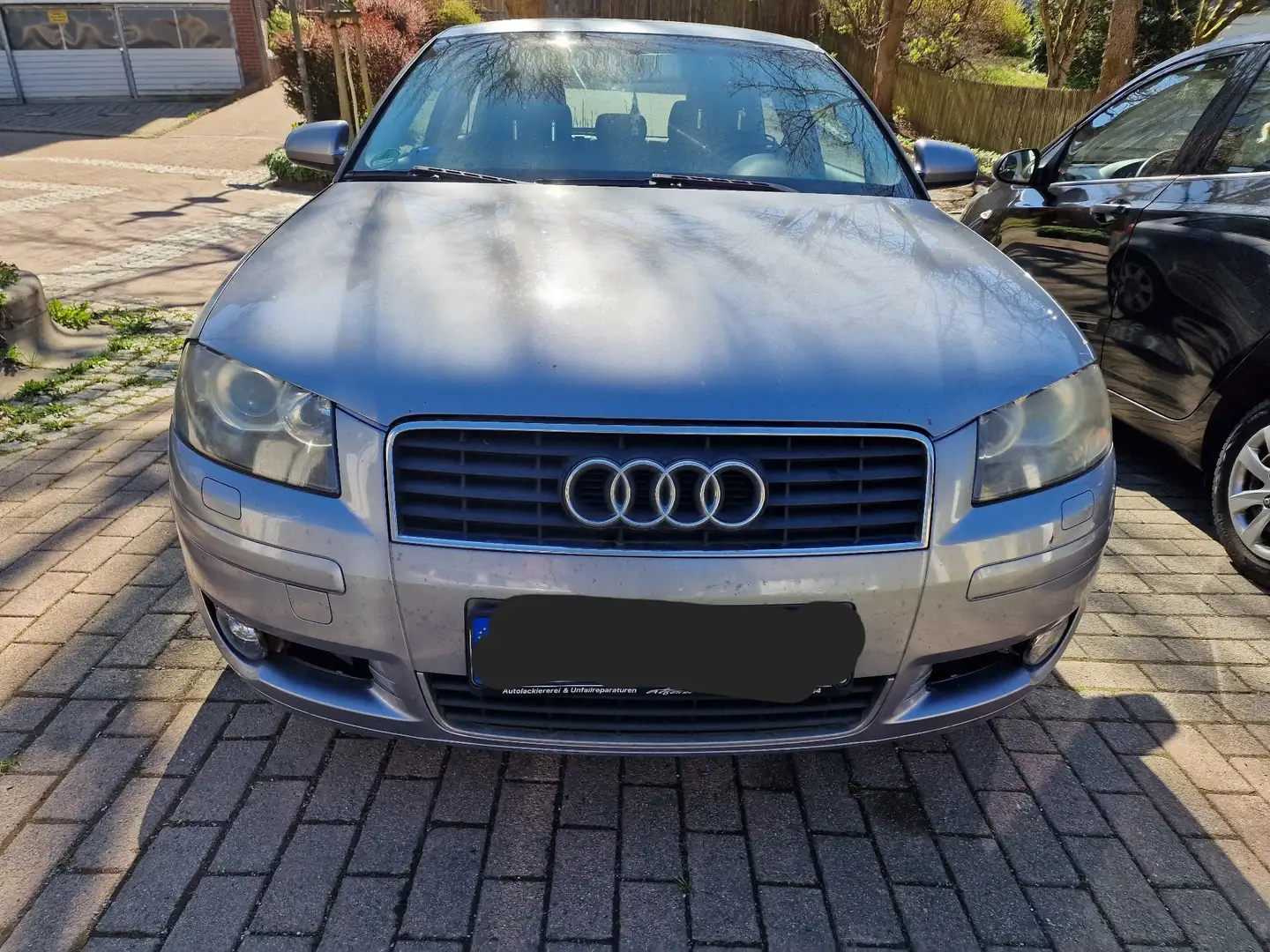 Audi A3 1.6 FSI Ambition Grau - 1