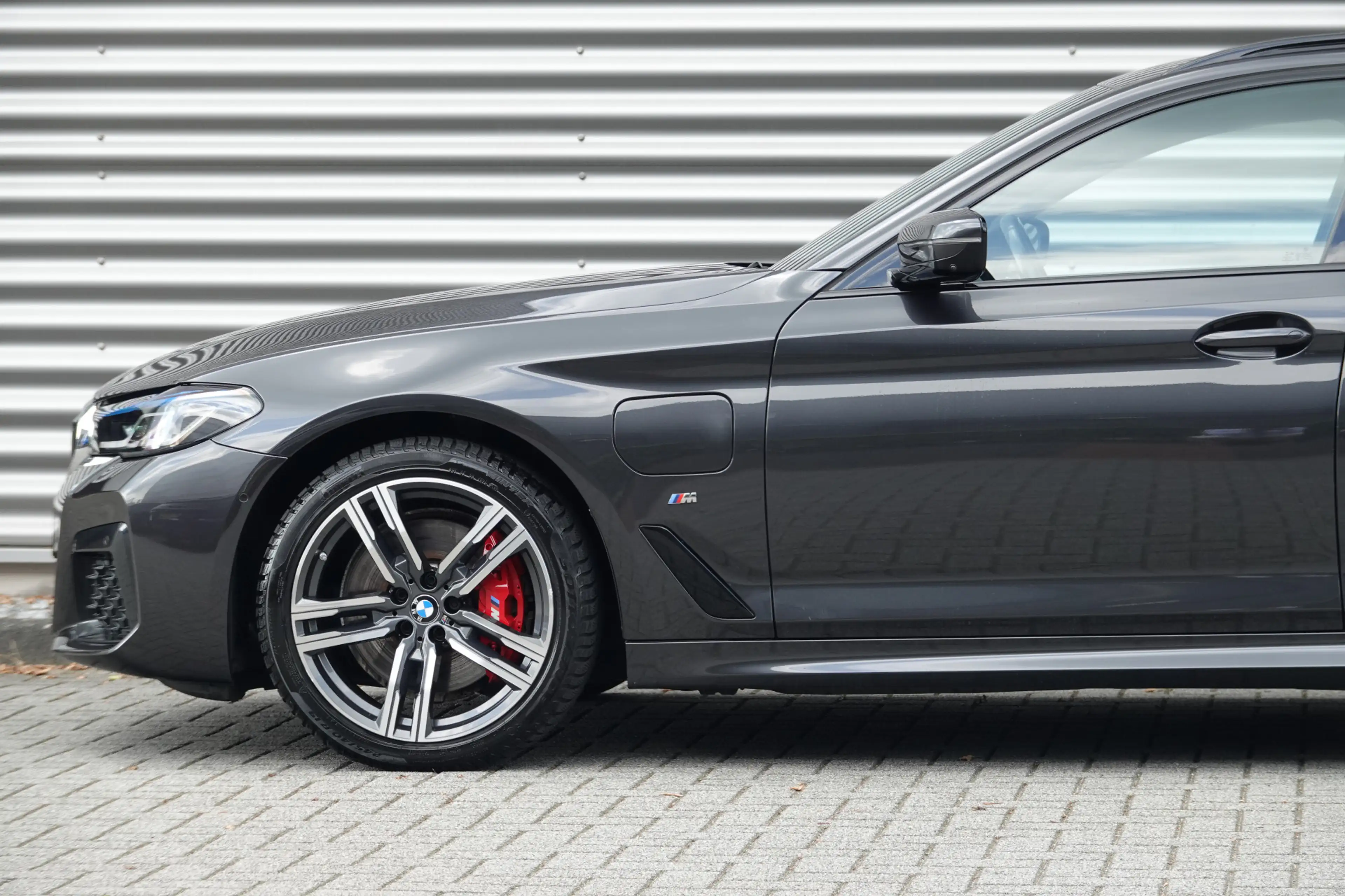 BMW 530 5-serie Touring 530e xDrive High Executive | M-Spo — photo 9