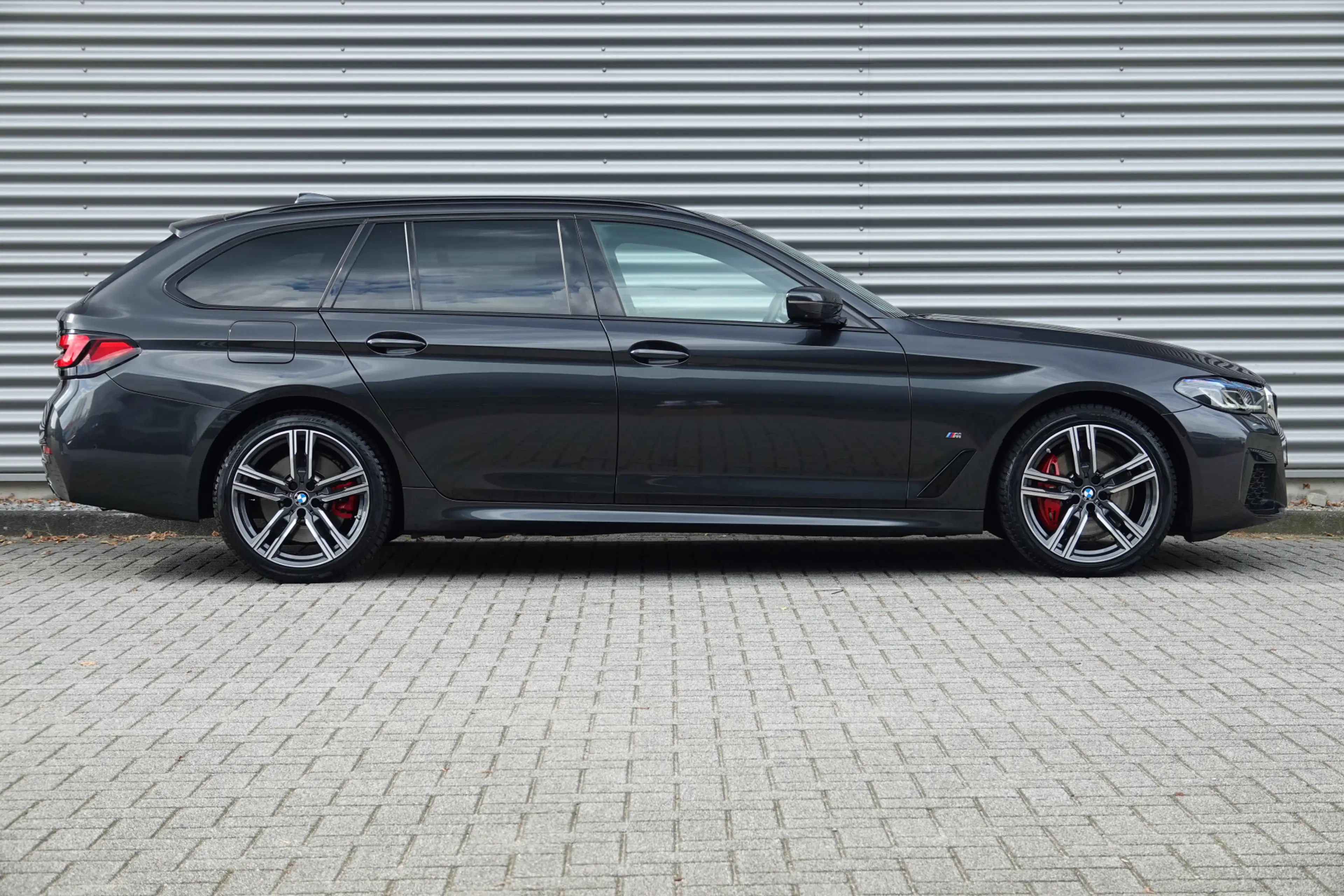 BMW 530 5-serie Touring 530e xDrive High Executive | M-Spo — photo 20