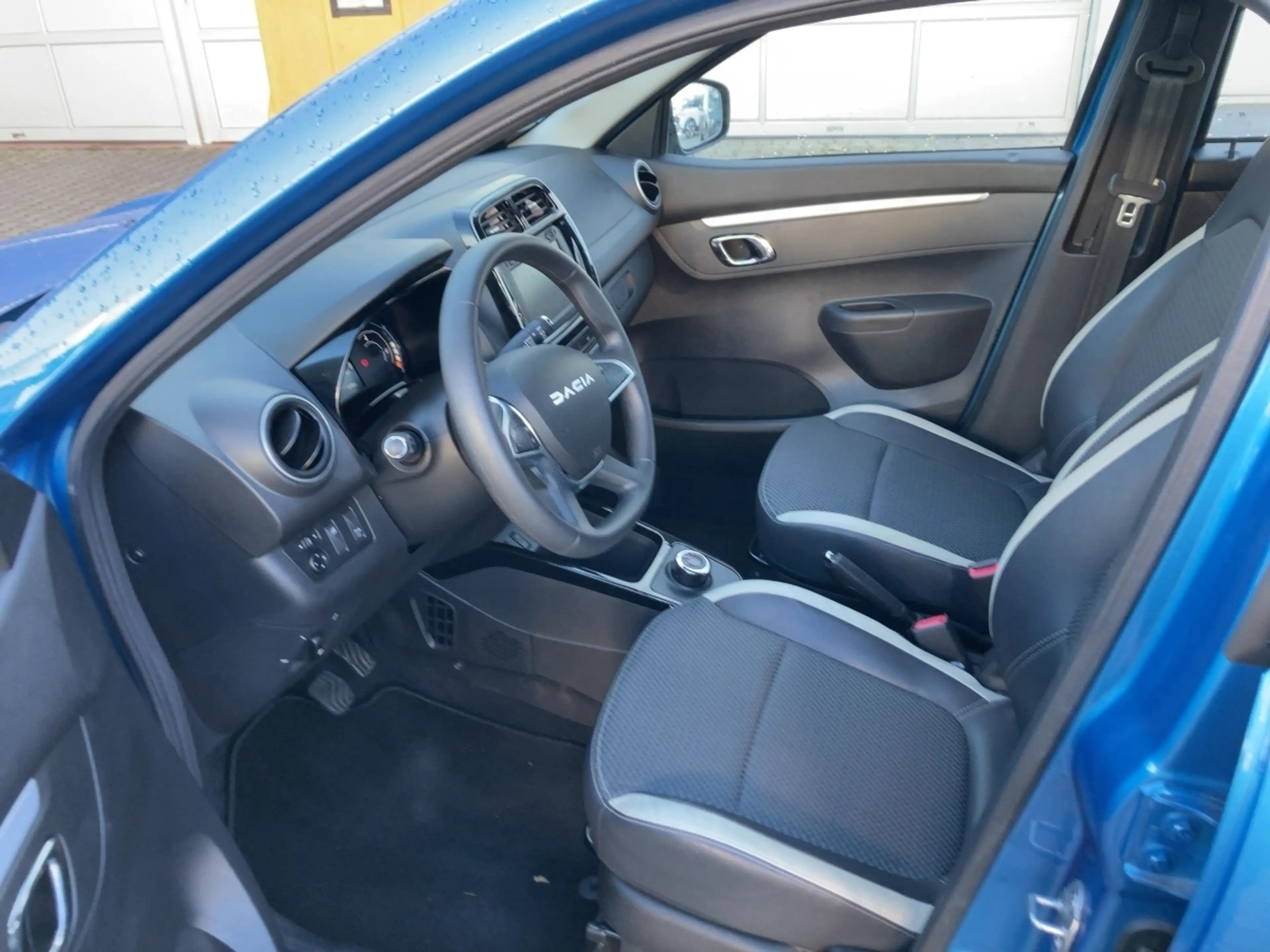Dacia Spring Electric 45 Essential Navigation Klima — photo 13
