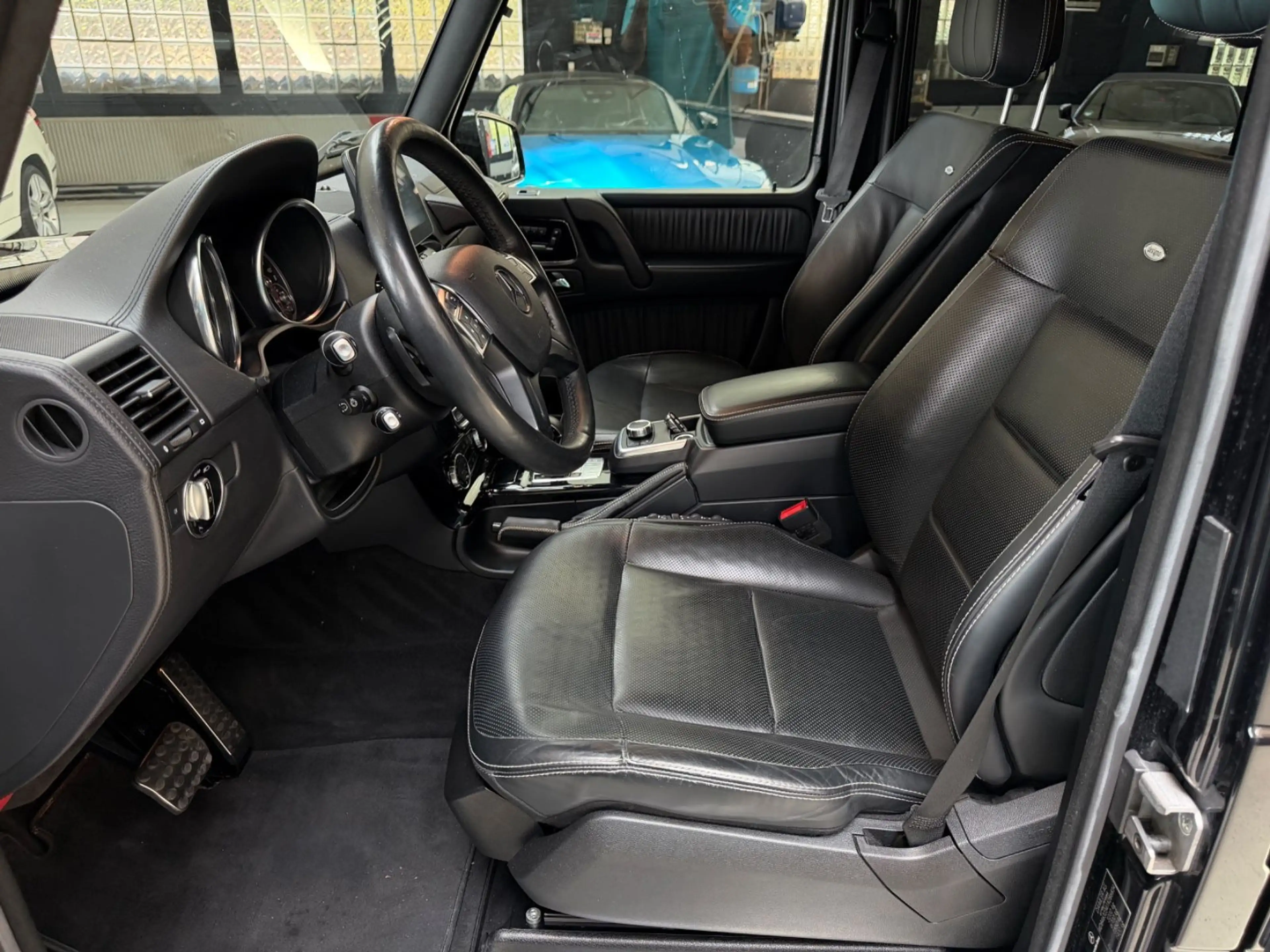 Mercedes-Benz G 500 V8/DESIGNO/AIRRIDE/CAPRISTO/HK/SHD/AHK — photo 7