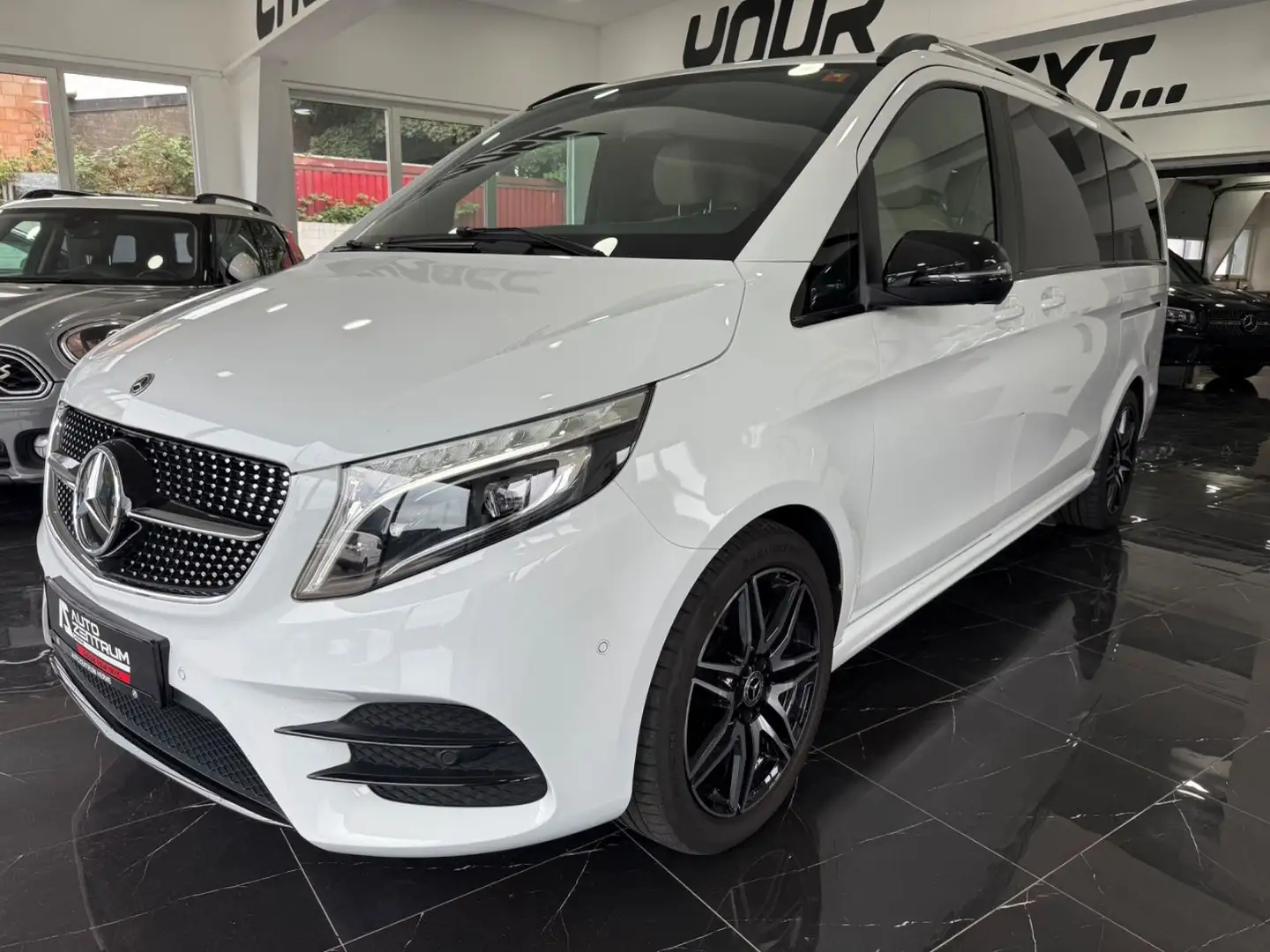 Mercedes-Benz V 250 d Lang AMG Line Leder Led Tisch 360° Burme Weiß - 1
