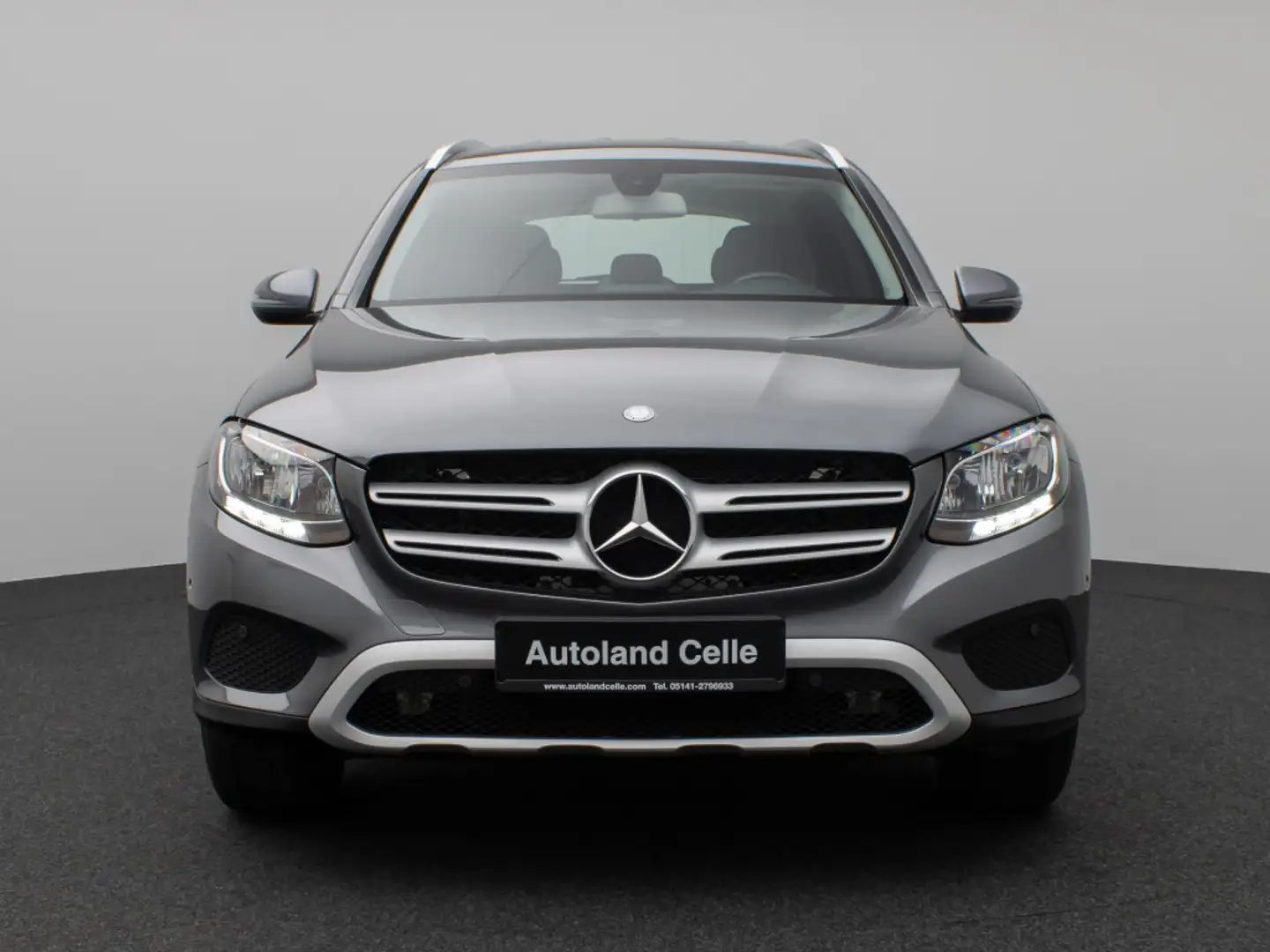 Mercedes-Benz GLC 250 4Matic Kamera AHK Navi Sitzhzg Grau - 2