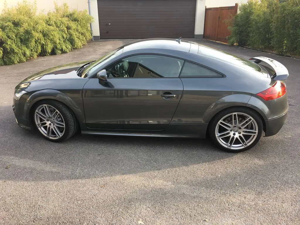 Audi TT RS 2012 из Европы — купить под ключ