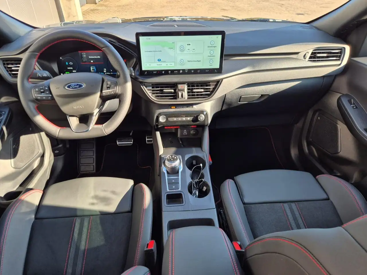 Ford Kuga ST-Line X 243PS PHEV Automatik Matrix-LED schwenkb 15