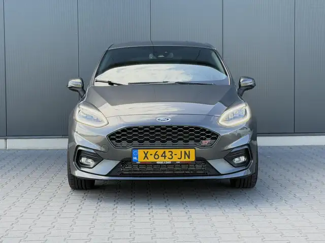 Ford Fiesta view 7