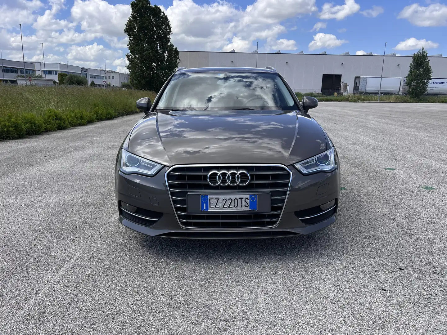 Audi A3 Sportback 1.6 tdi clean diesel Admired 110cv E6 Brązowy - 2