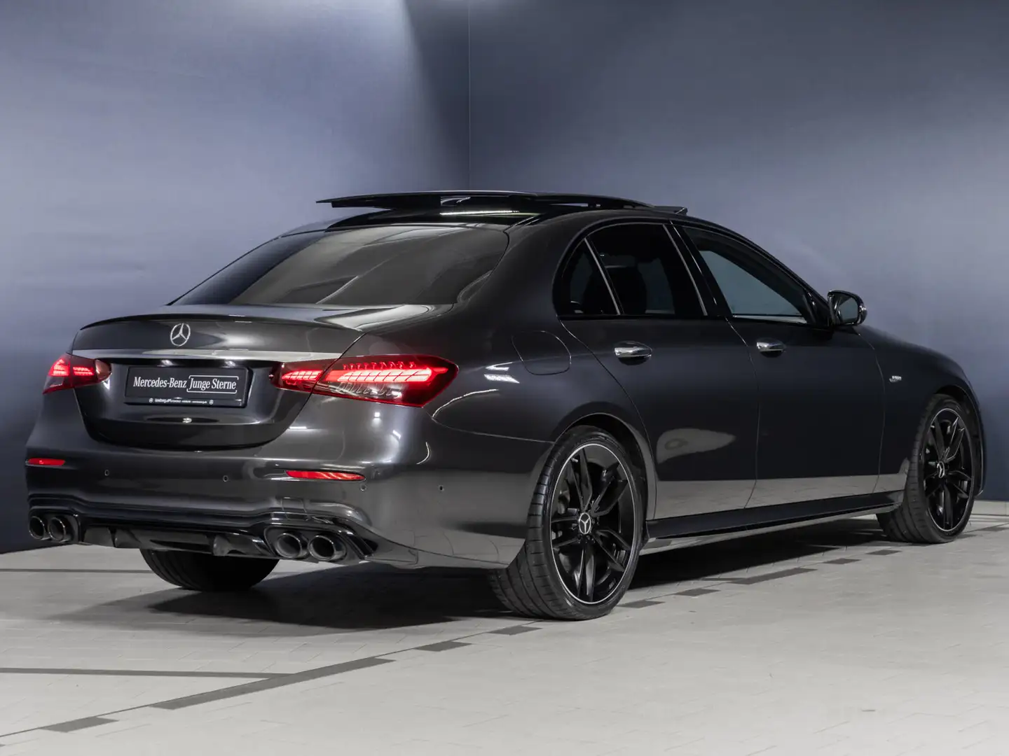 Mercedes-Benz E 53 AMG AMG E 53 4M+ Multibeam/Pano/Sthzg/AHK/Distronic Grau - 2