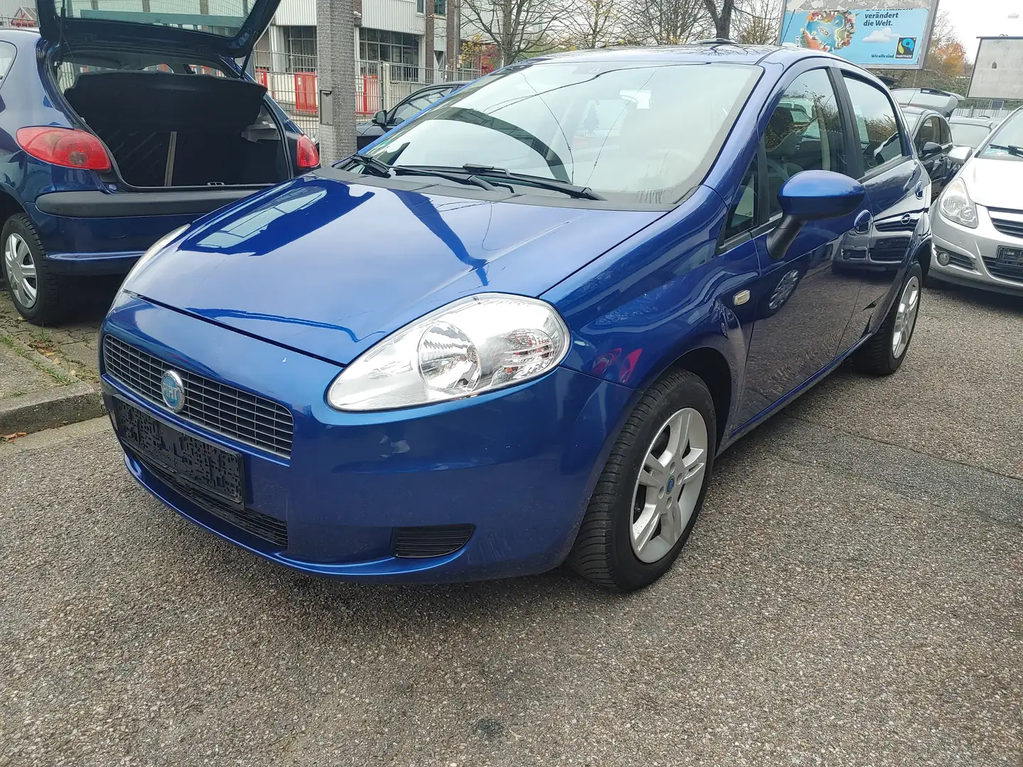 Fiat Grande Punto Grande Punto  5-Türer 1.2 8V Dynamic Blue - 1