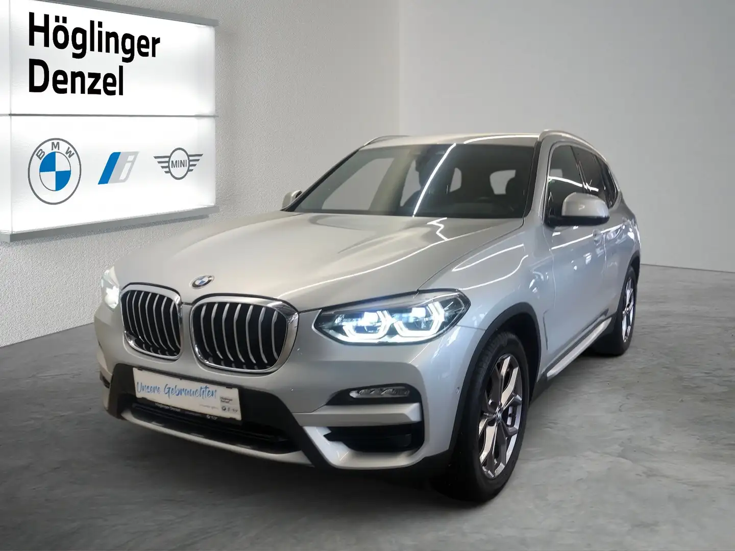 BMW X3 X3 xDrive20d Серебристый - 1