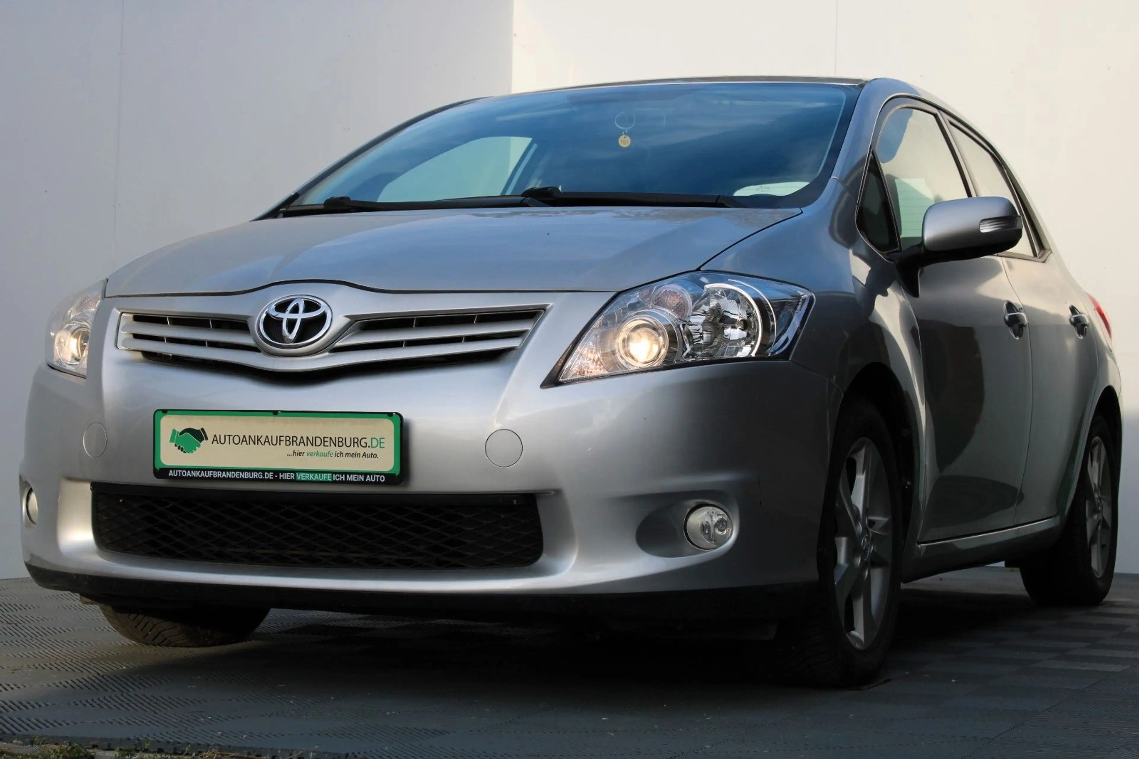 Toyota Auris Edition — photo 7