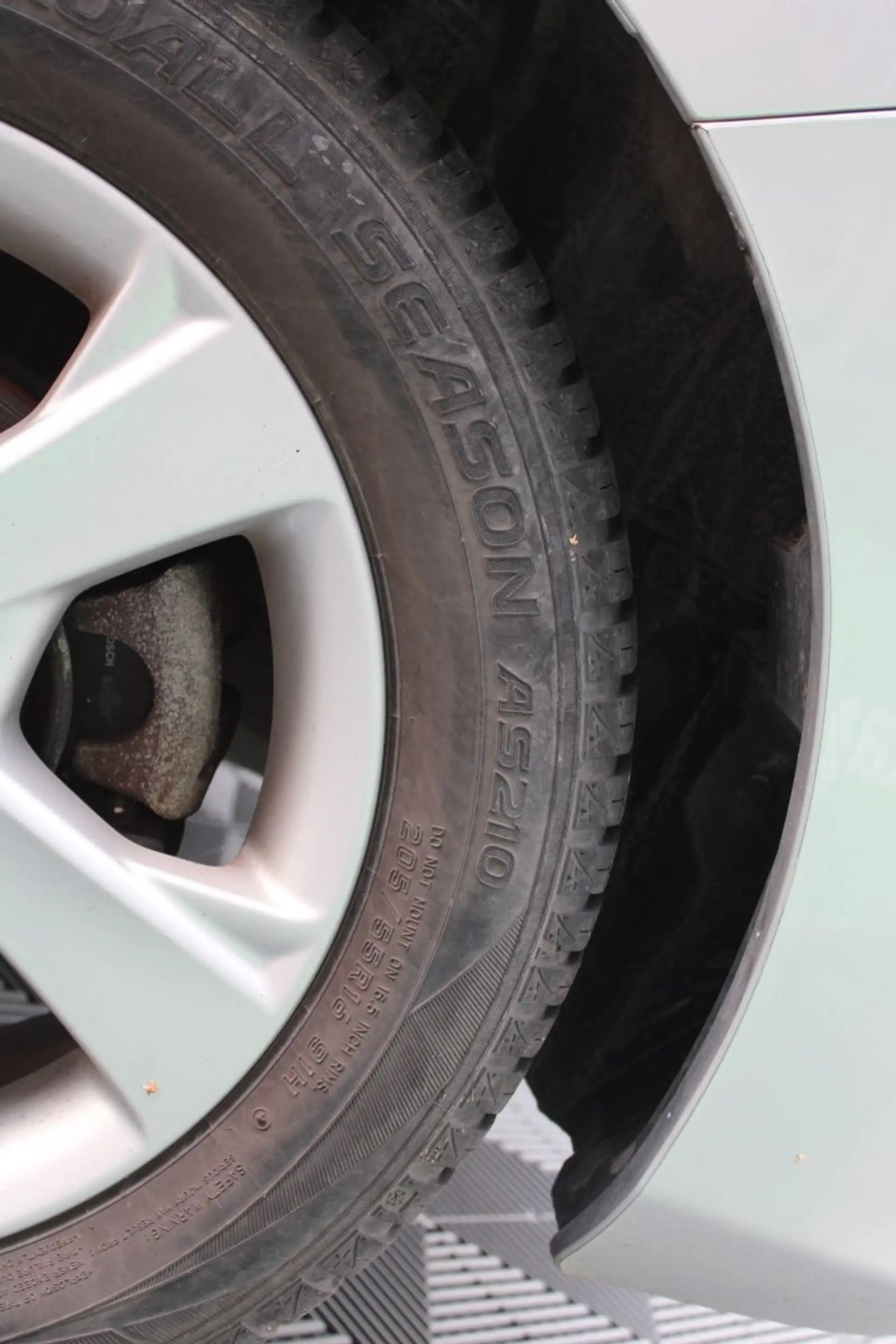 Toyota Auris Edition — photo 5