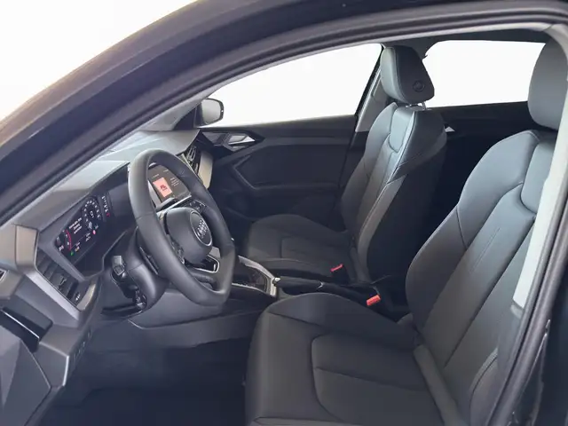 Audi A1 view 8