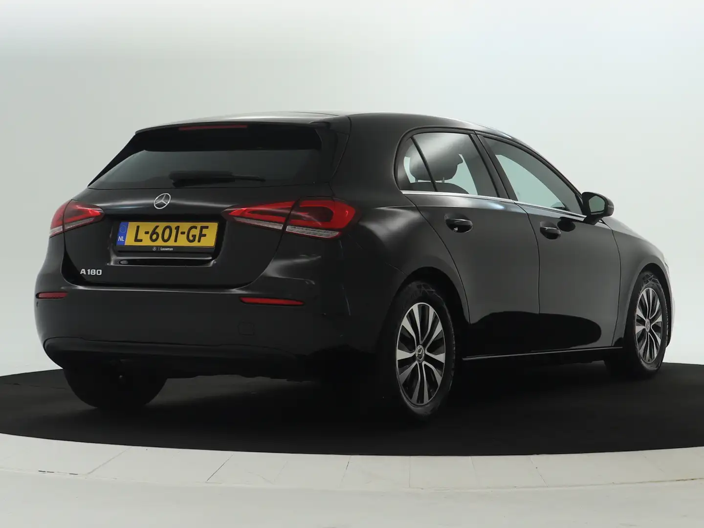 Mercedes-Benz A 180 Business Solution | Parkeerpakket met Camera | Led Zwart - 2