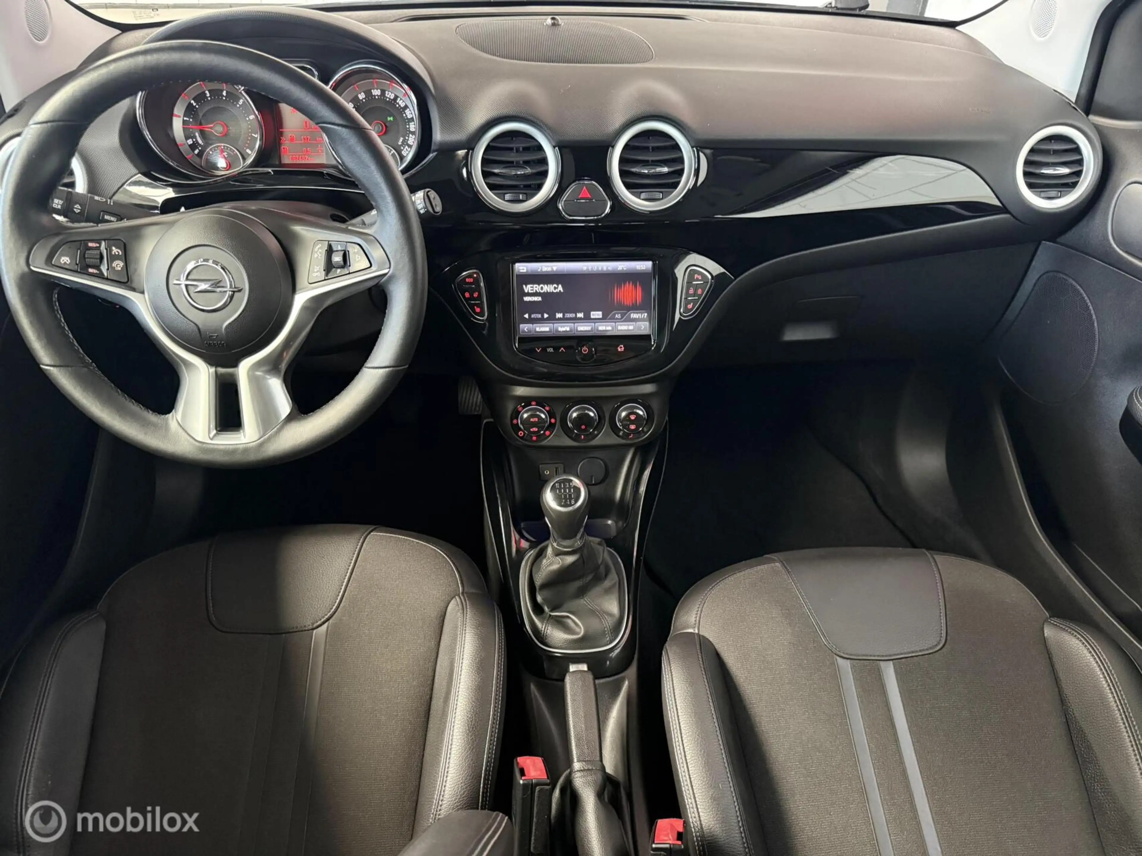 Opel Adam 1.0 T./Panoramdak/Led/Fietsendrager/1e eign./VOL!! — photo 11