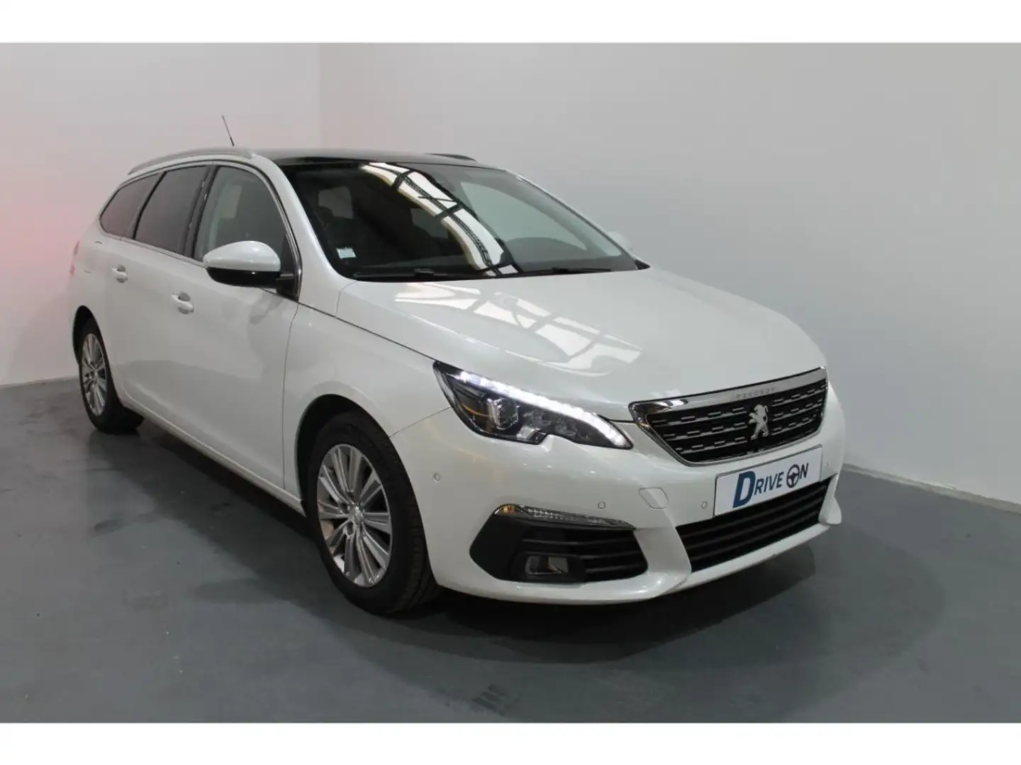 Peugeot 308 1.5 BlueHDi S&S - 130 II 2014 BREAK Active PHASE 2 Blanc - 1