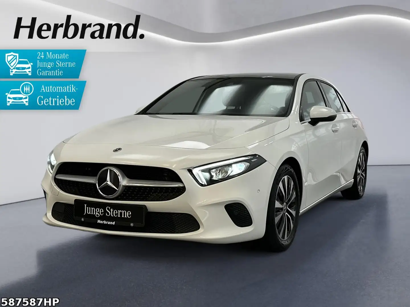 Mercedes-Benz A 180 Style Panorama CarPlay Distronic Weiß - 1