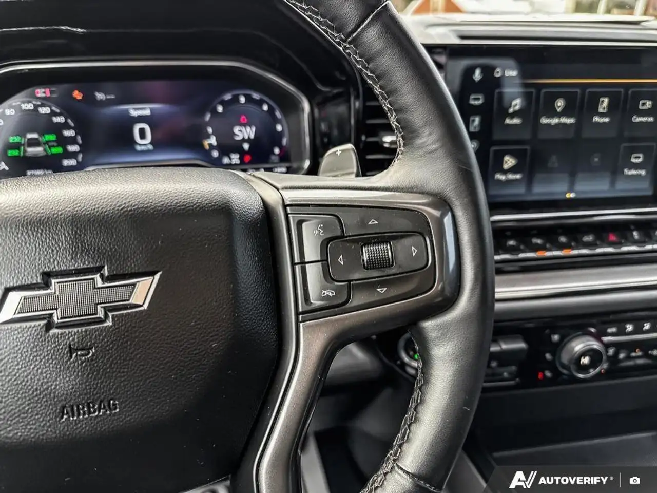 Chevrolet Silverado 1500 снимка Chevrolet Silverado 1500