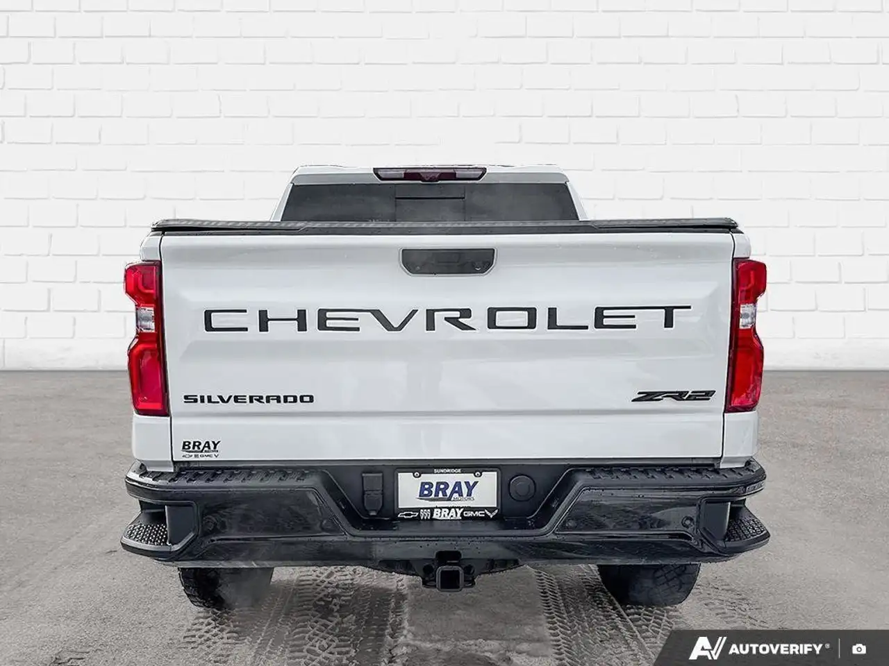 Chevrolet Silverado 1500 снимка Chevrolet Silverado 1500