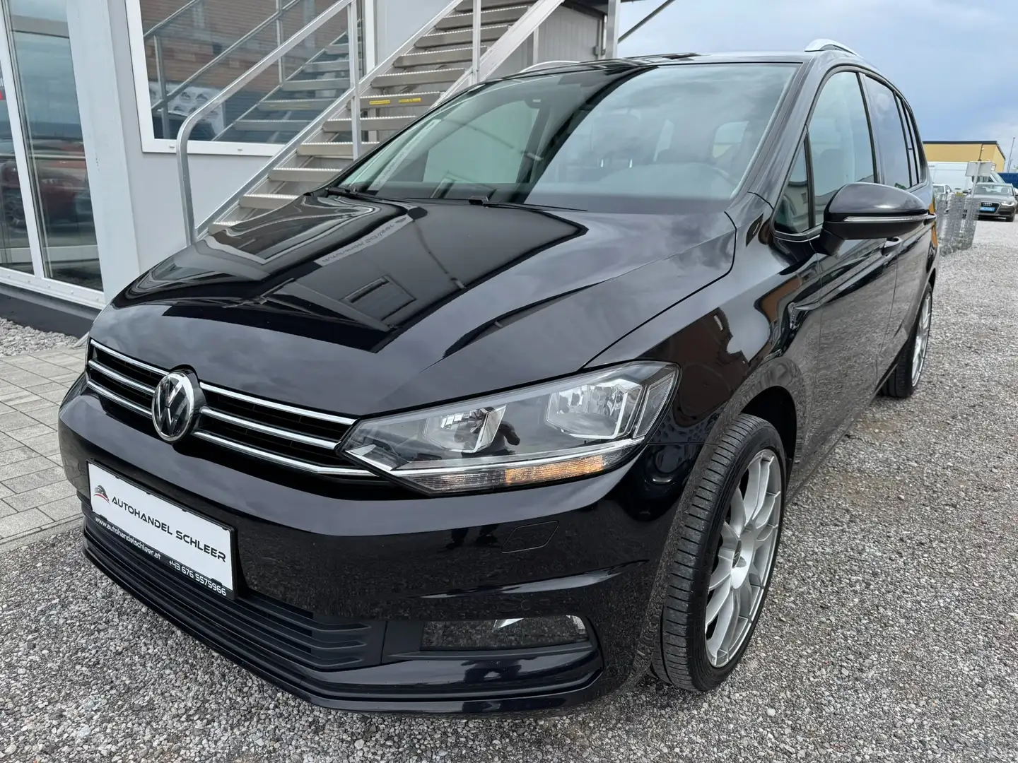 Volkswagen Touran 1.5 TSI Comfortline_1 Besitzer_Serviceheft Schwarz - 1