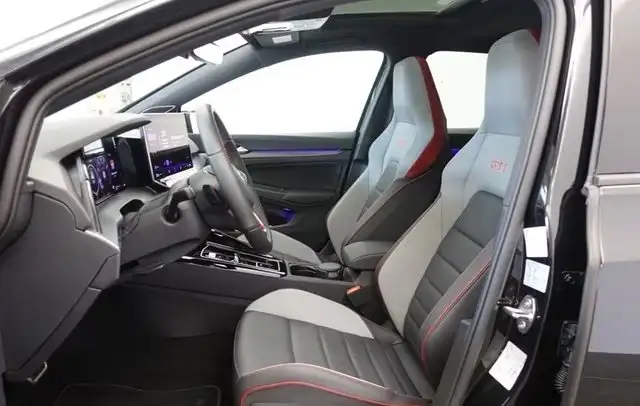 Volkswagen Golf view 7