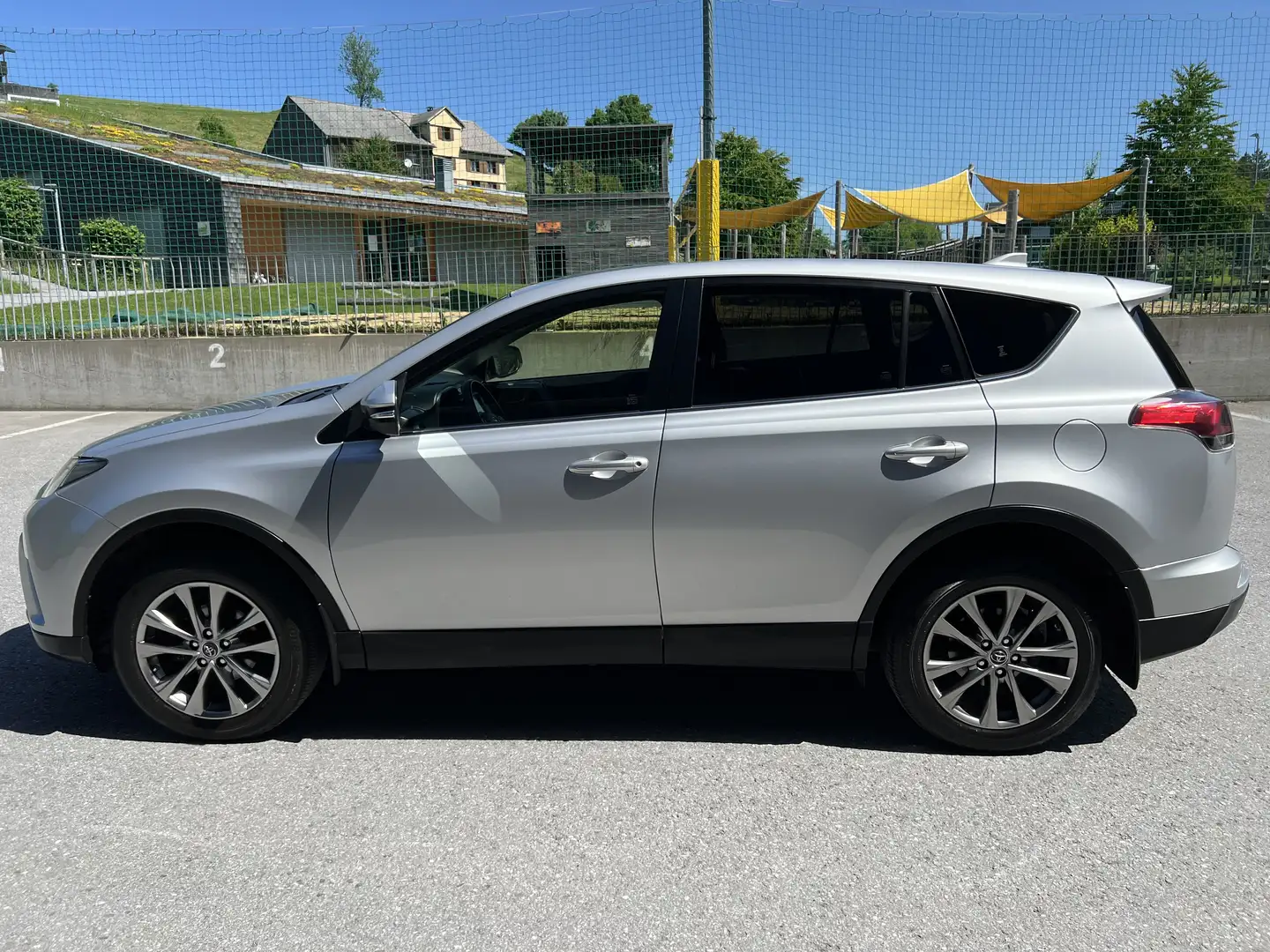 Toyota RAV 4 RAV4 2,0 D-4D - 1