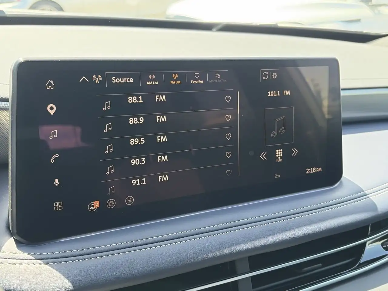 Infiniti QX60 снимка Infiniti QX60