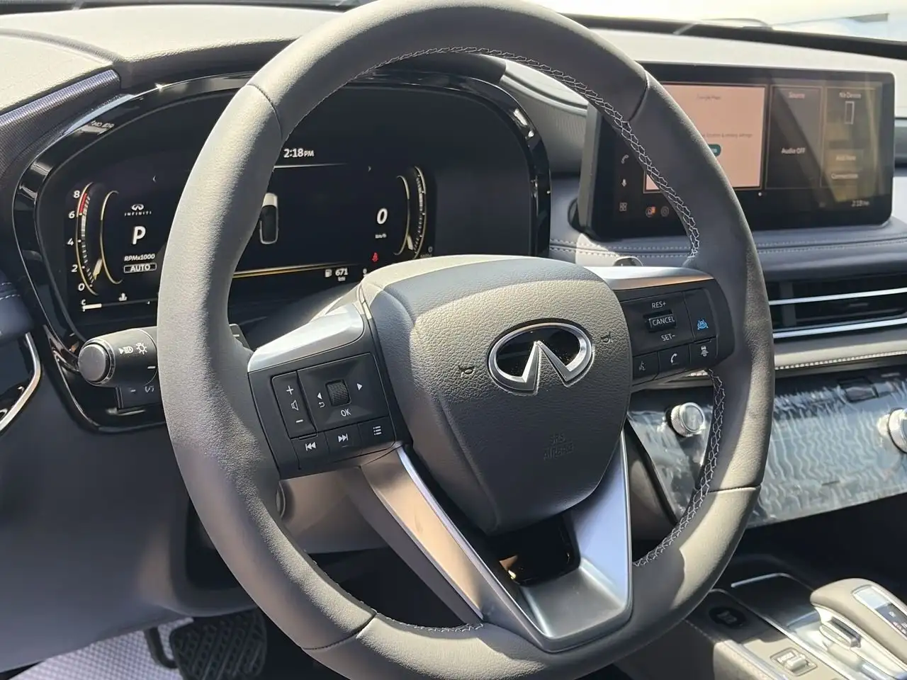 Infiniti QX60 снимка Infiniti QX60