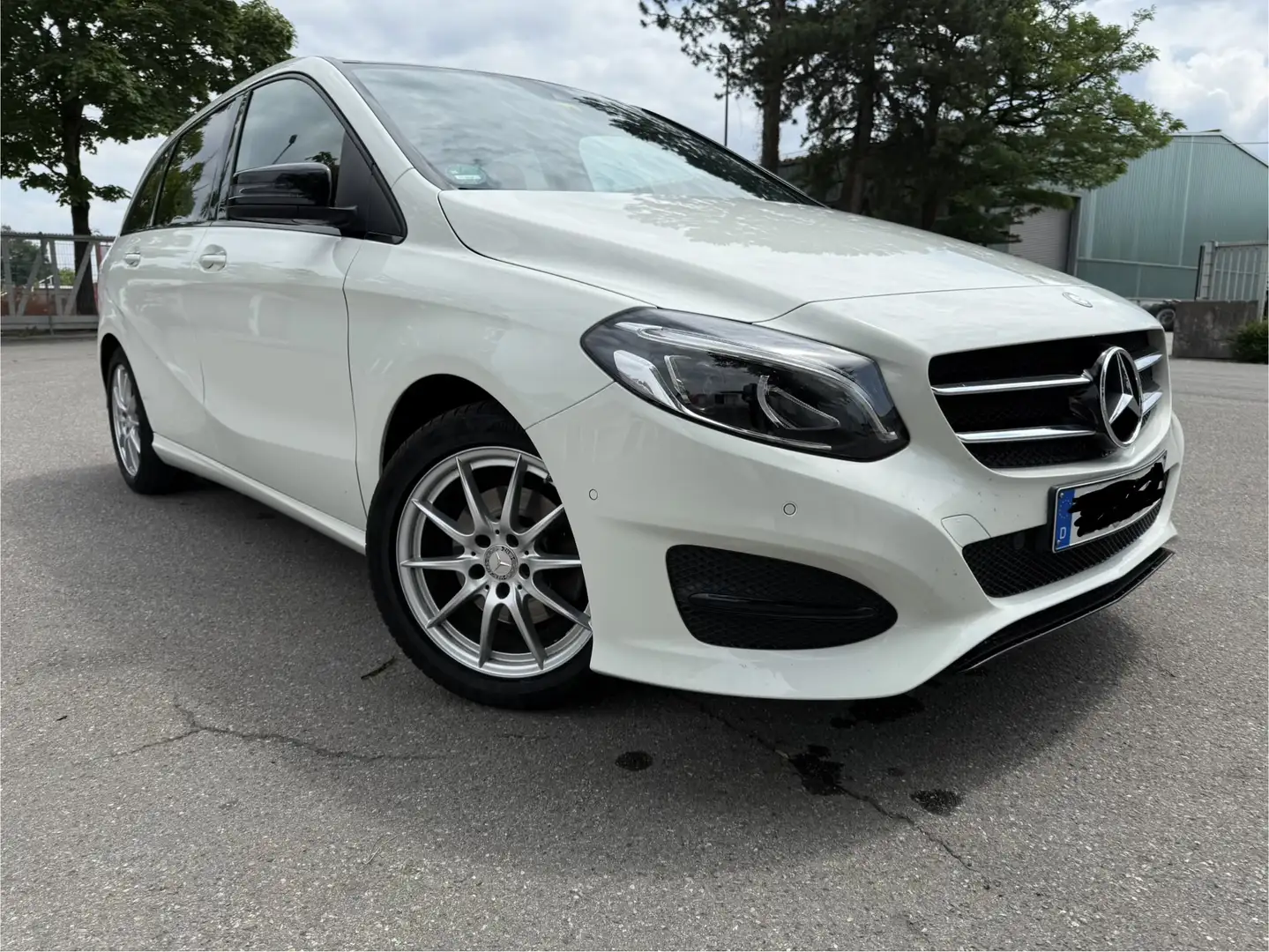 Mercedes-Benz B 220 4Matic 7G-DCT SCORE! - 1