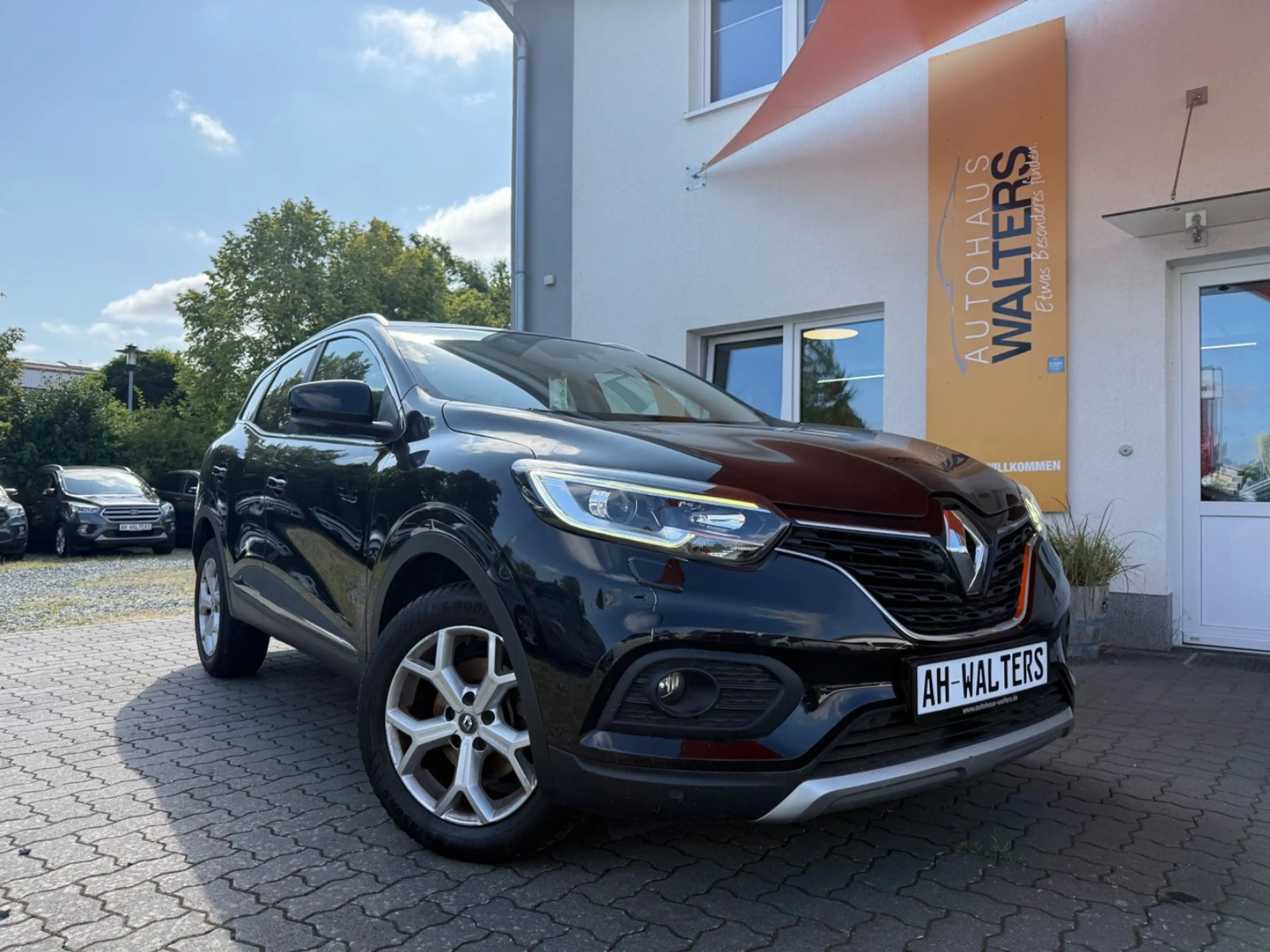 Renault Kadjar Limited= Automatik-Leder-Navi=