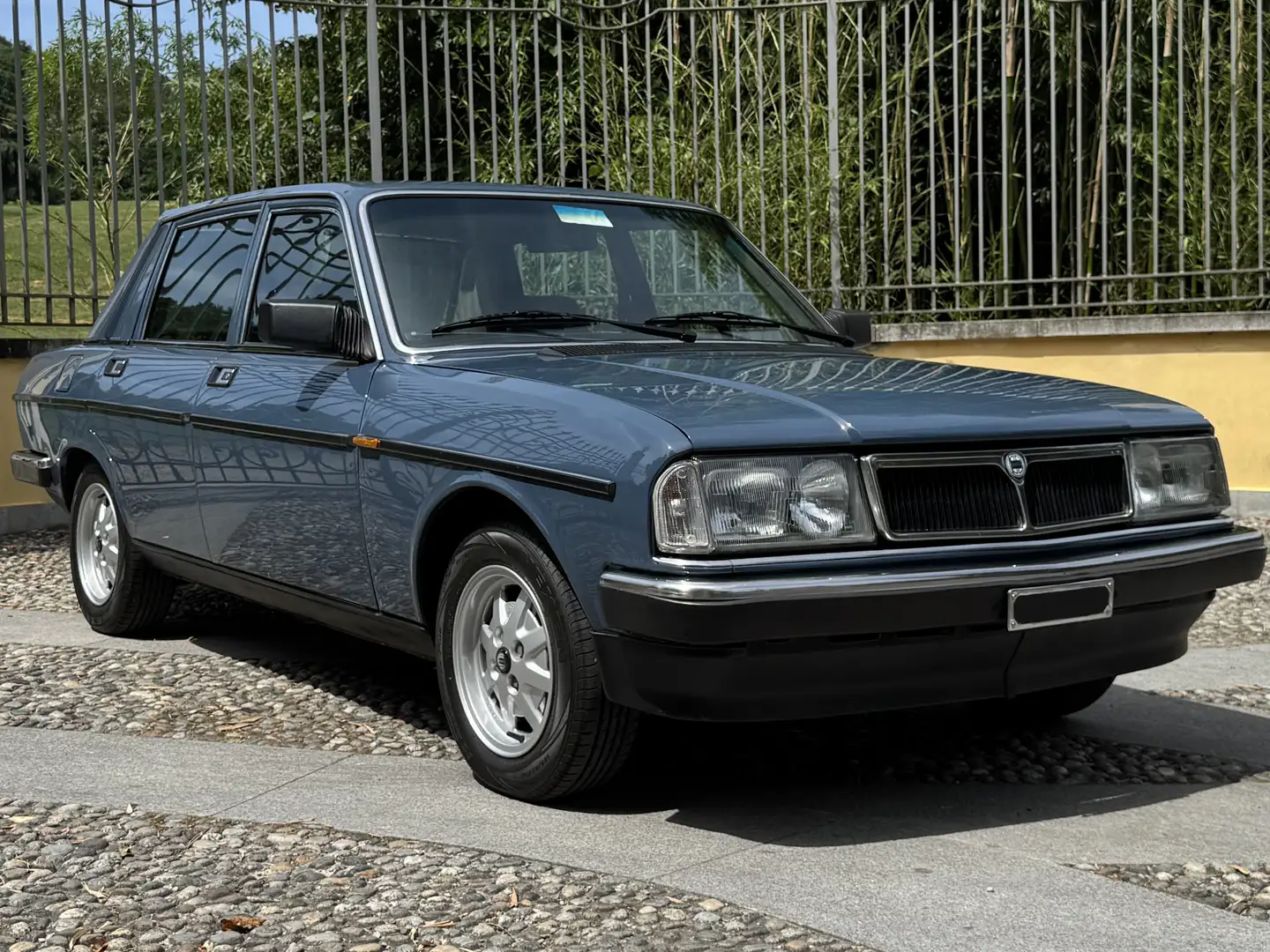 Lancia Trevi 2.0 ie Trevi Blu/Azzurro - 1
