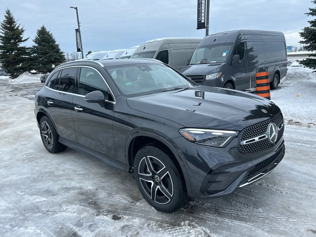 Mercedes-Benz GLC снимка Mercedes-Benz GLC