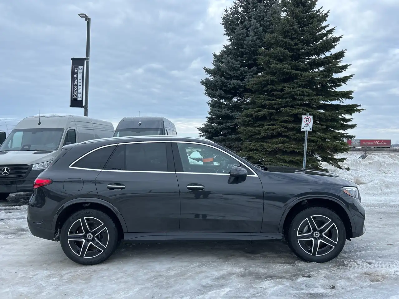 Mercedes-Benz GLC снимка Mercedes-Benz GLC