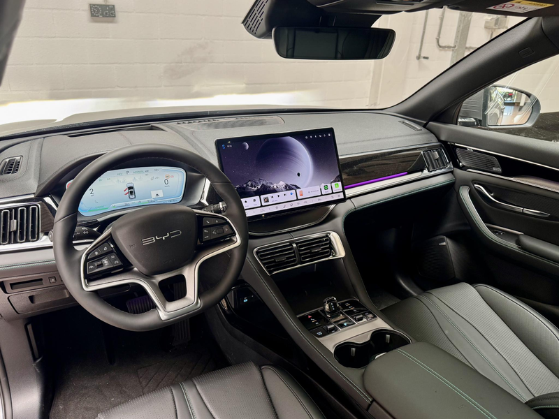 BYD Seal U 1.5 DM-i FWD Boost | Panoramadak | 360 Camera | Ca — photo 2