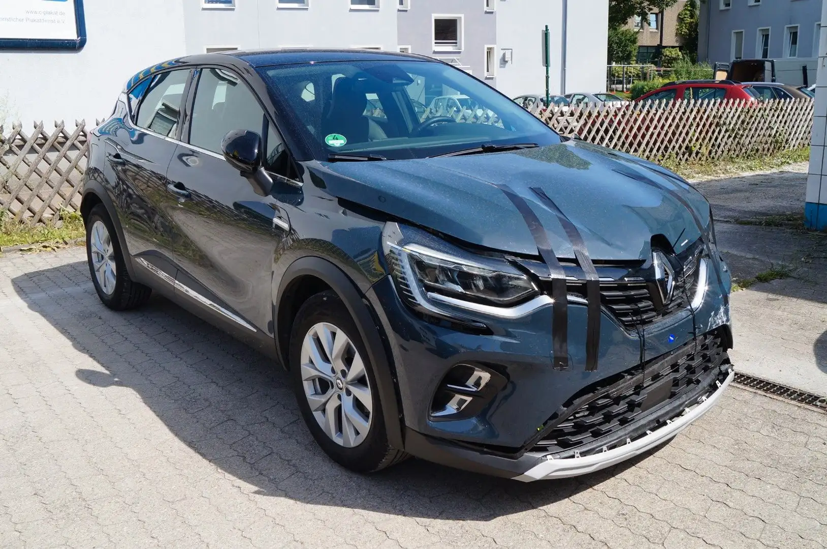 Renault Captur TCe 100 Intens LPG/Benzin,Navi,Cam,Klima Gris - 2