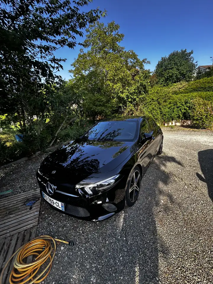 Mercedes-Benz A 180