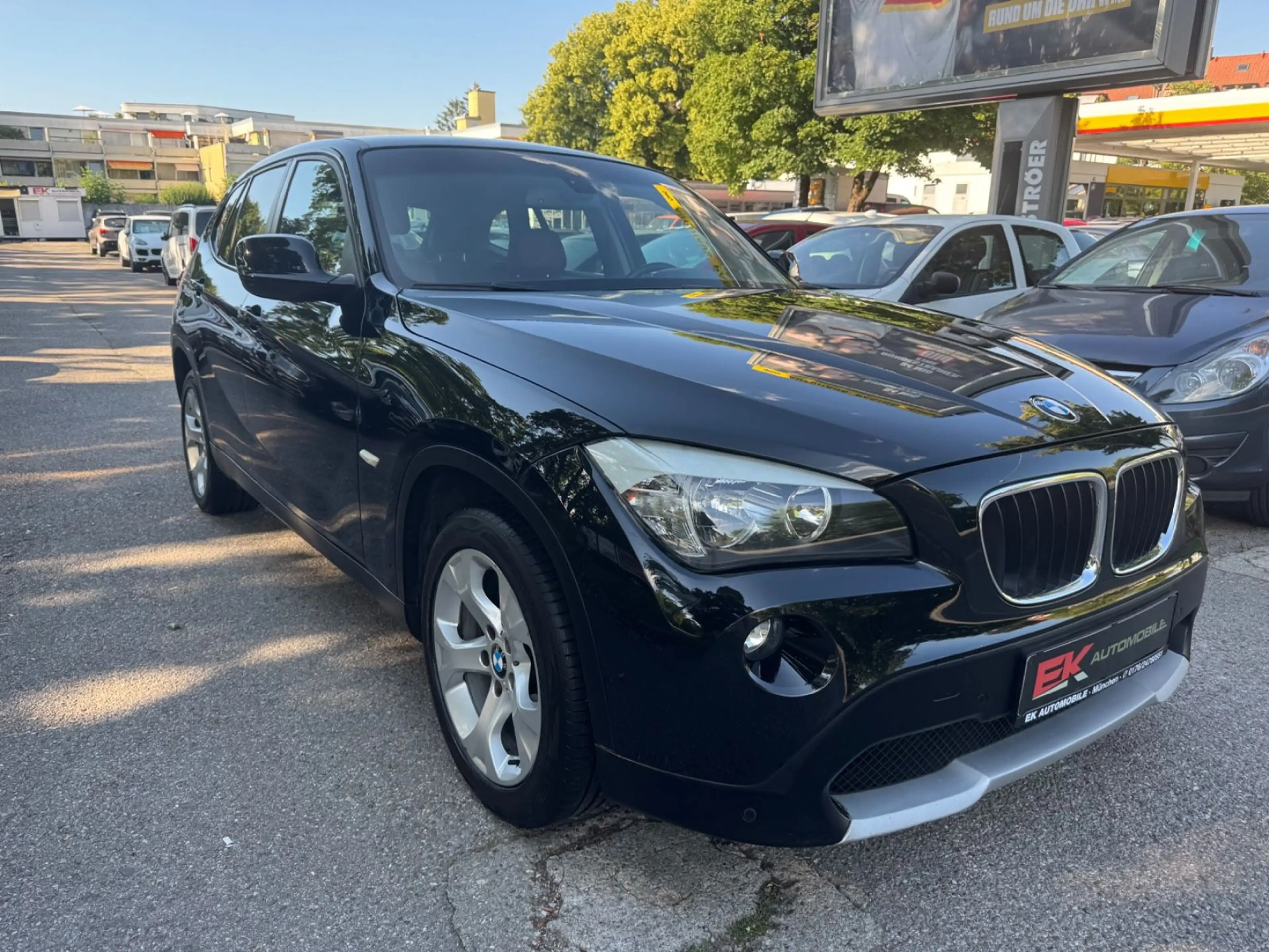 BMW X1 20 d sDrive Leder Navi SHZ PDC — photo 3