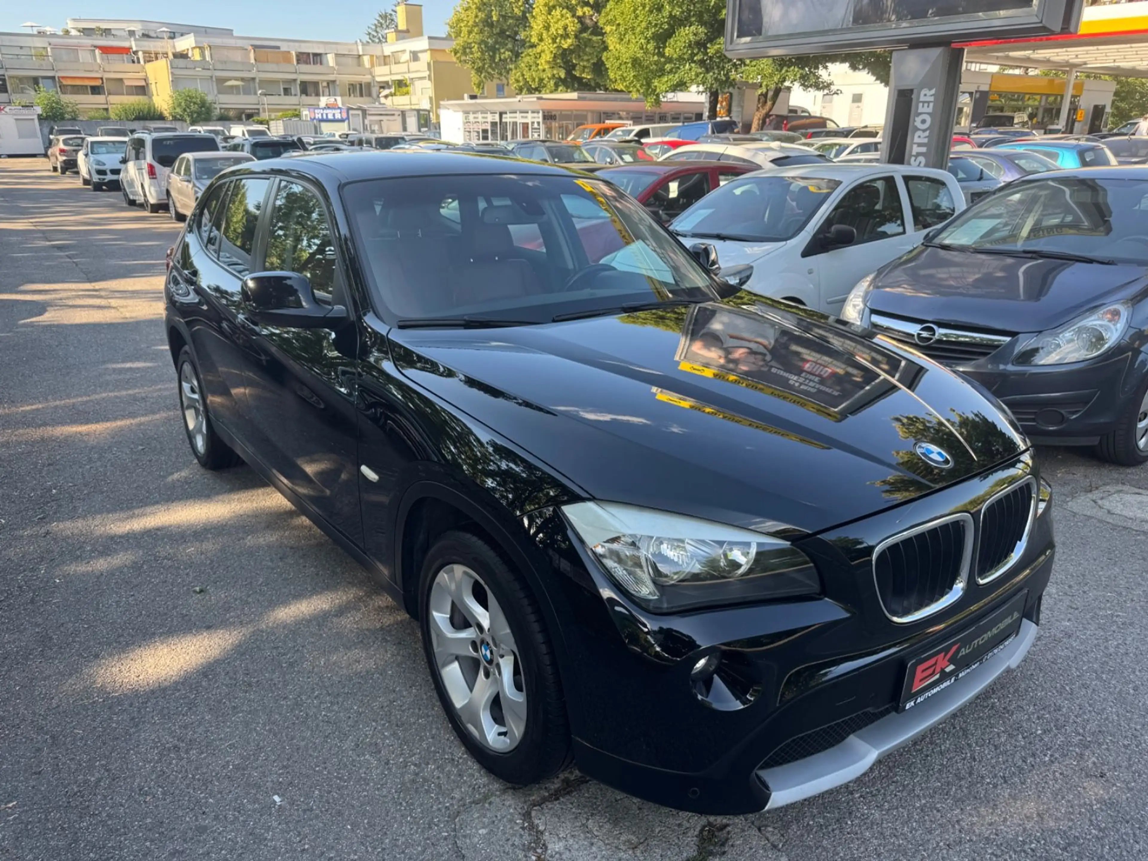 BMW X1 20 d sDrive Leder Navi SHZ PDC — photo 6