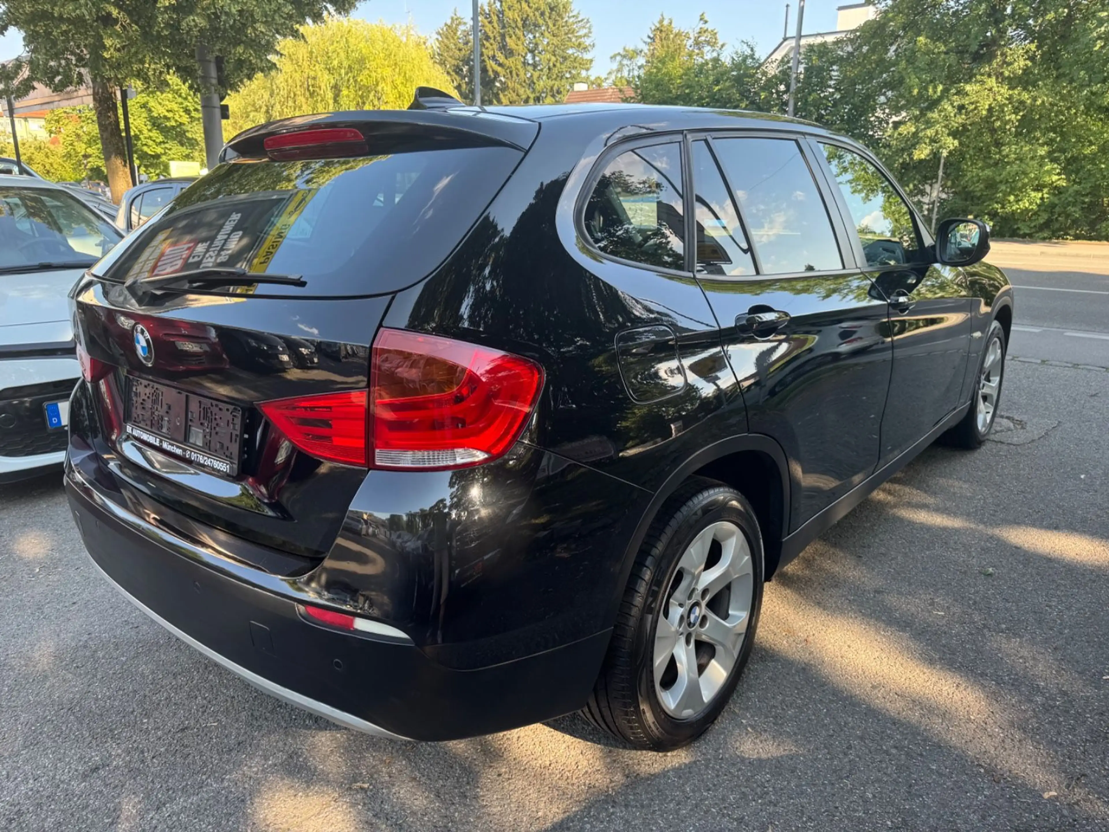 BMW X1 20 d sDrive Leder Navi SHZ PDC — photo 9