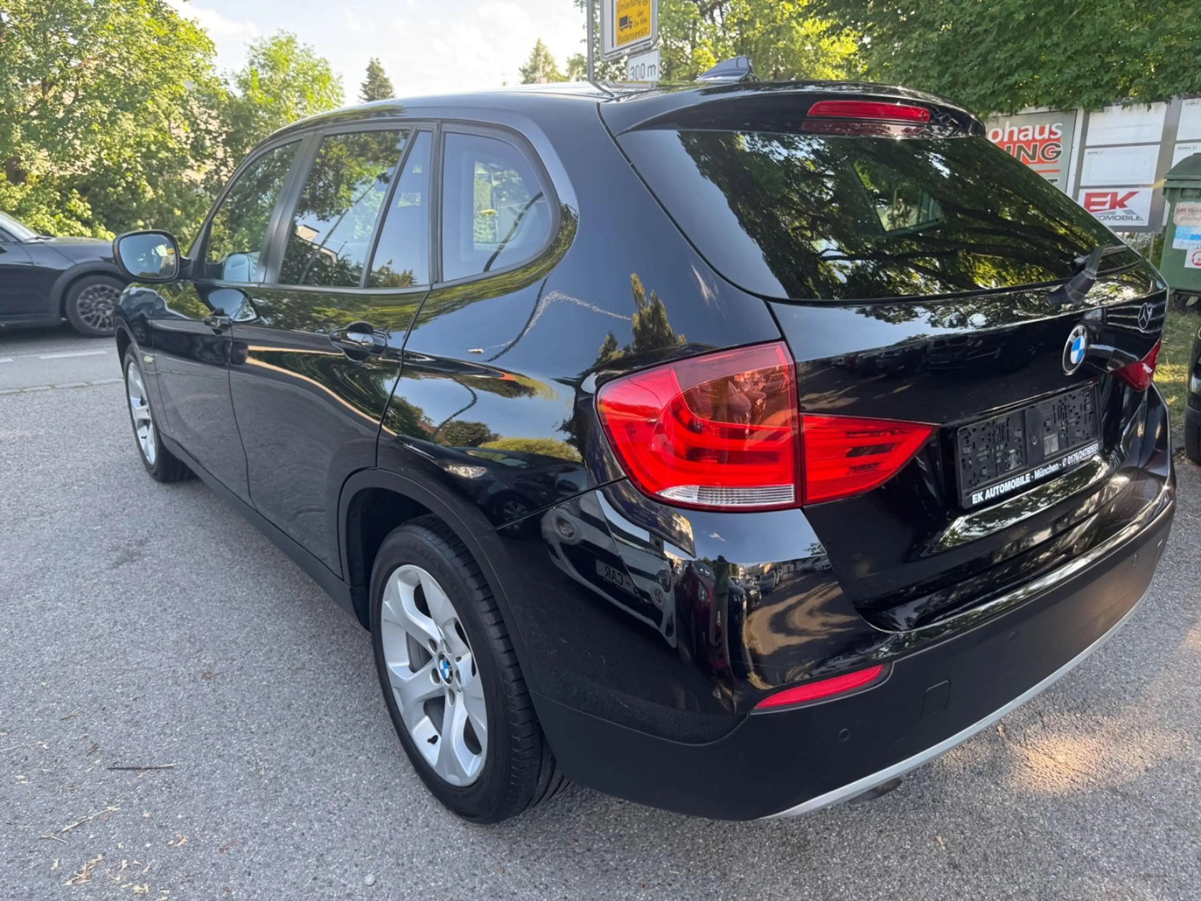 BMW X1 20 d sDrive Leder Navi SHZ PDC — photo 11