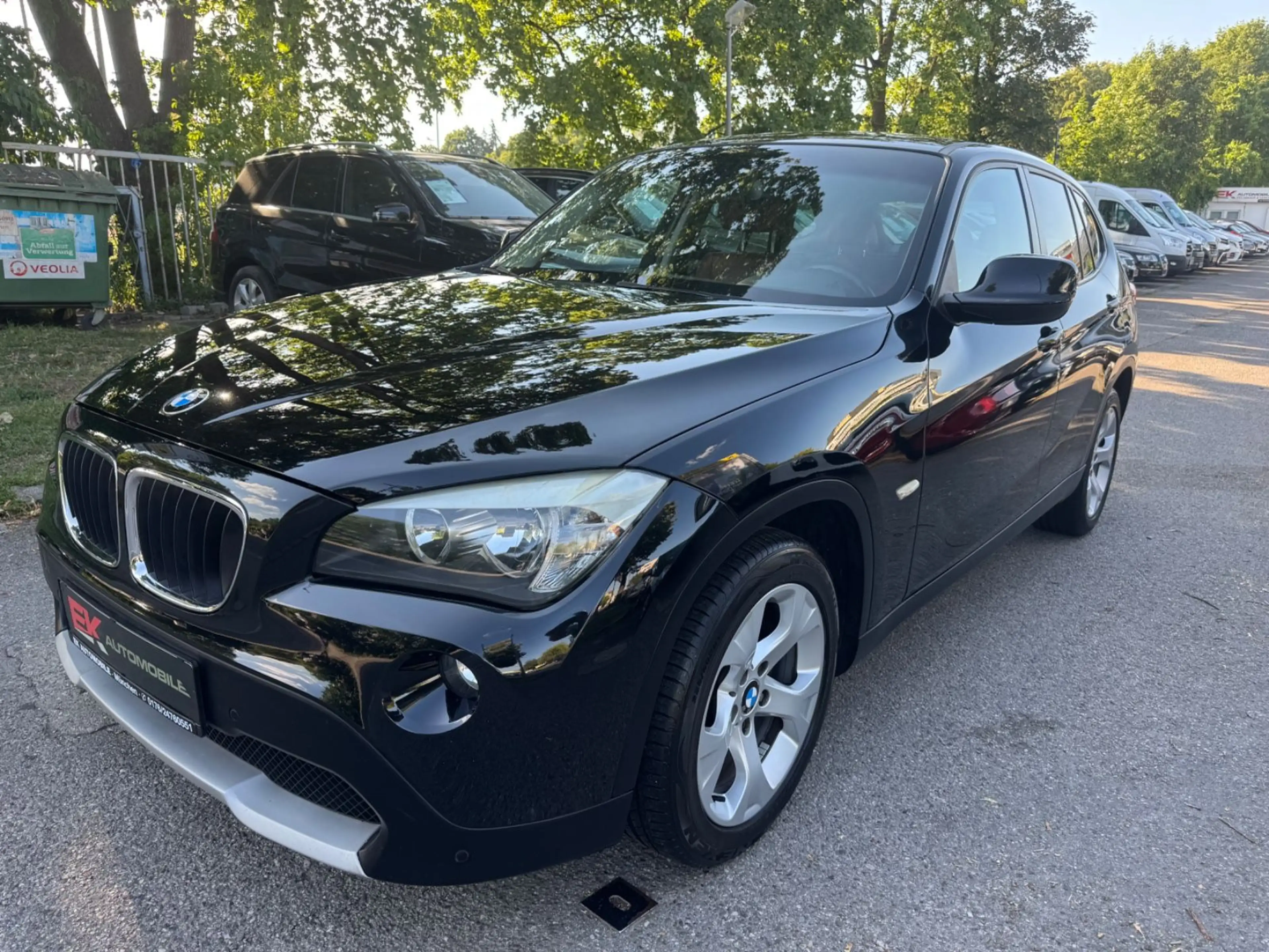 BMW X1 20 d sDrive Leder Navi SHZ PDC