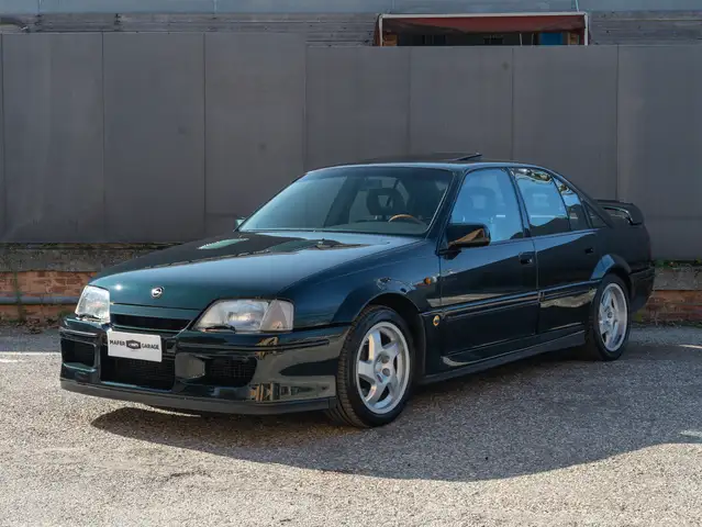 Lotus Omega ITALIANA - ONLY 32k km - CAR COLLECTOR