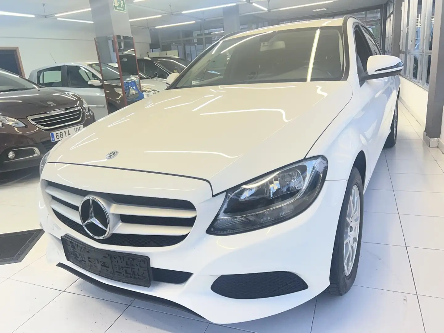 Mercedes-Benz C 220 Estate 220BlueTec Weiß - 1