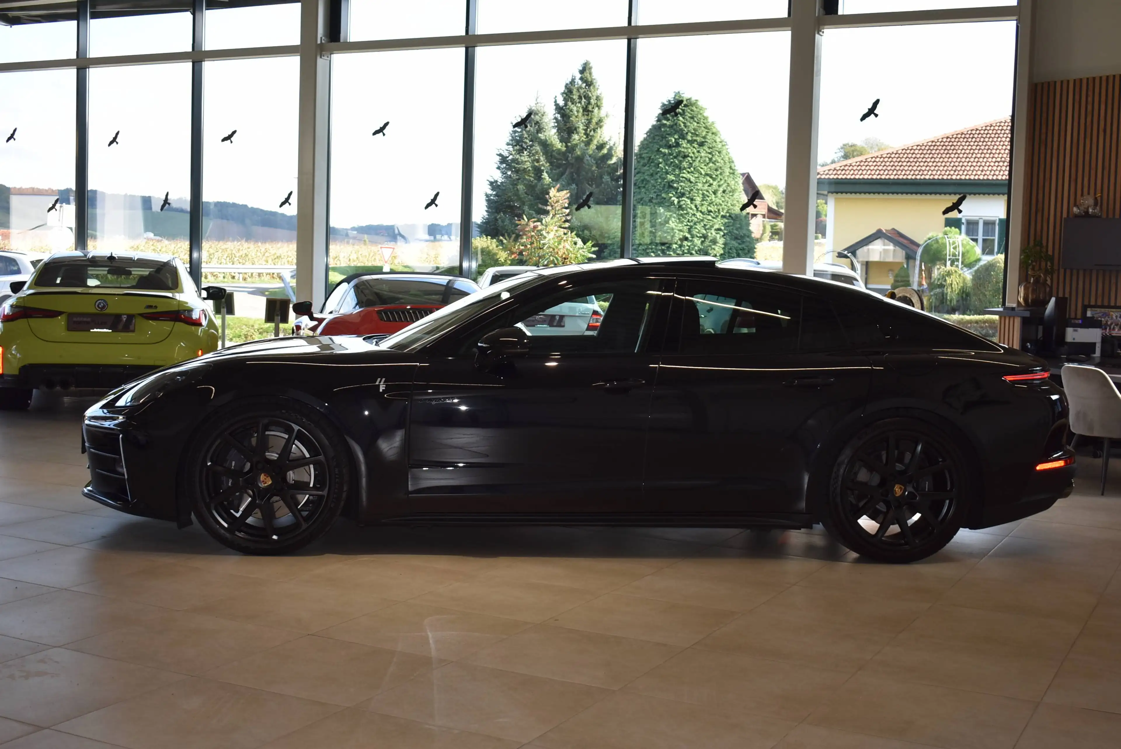 Porsche Panamera 4 E-Hybrid — photo 5