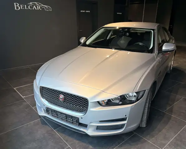 Jaguar XE XE 2.0 D E-Performance garantie 1an euro6!!