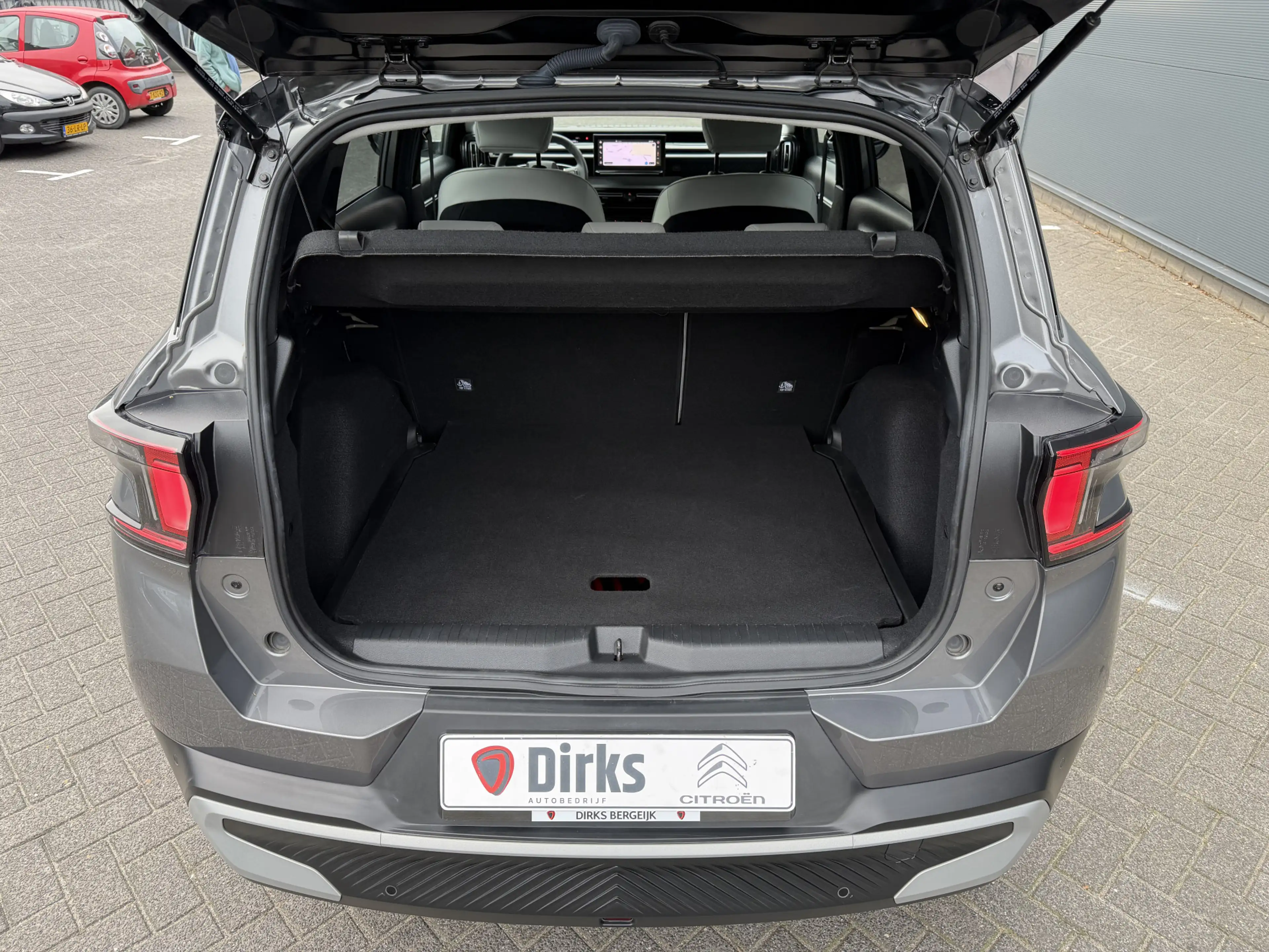 Citroen C3 Aircross Ë-C3 Max 113pk Comfort Range 44 kWh (Camera - Park — photo 9
