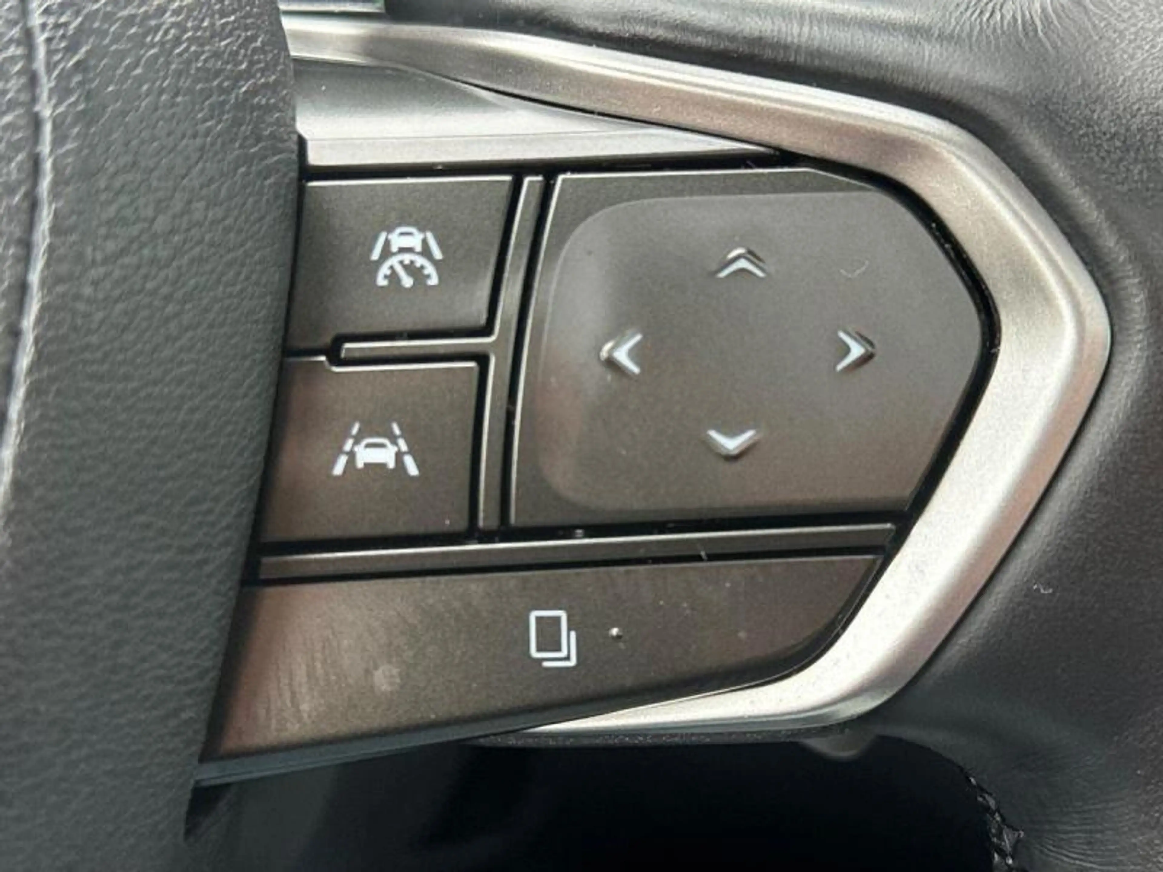 Lexus RX 450h Privilege Line 4x4+panodak+360°cam+nav+sens V+A — photo 14
