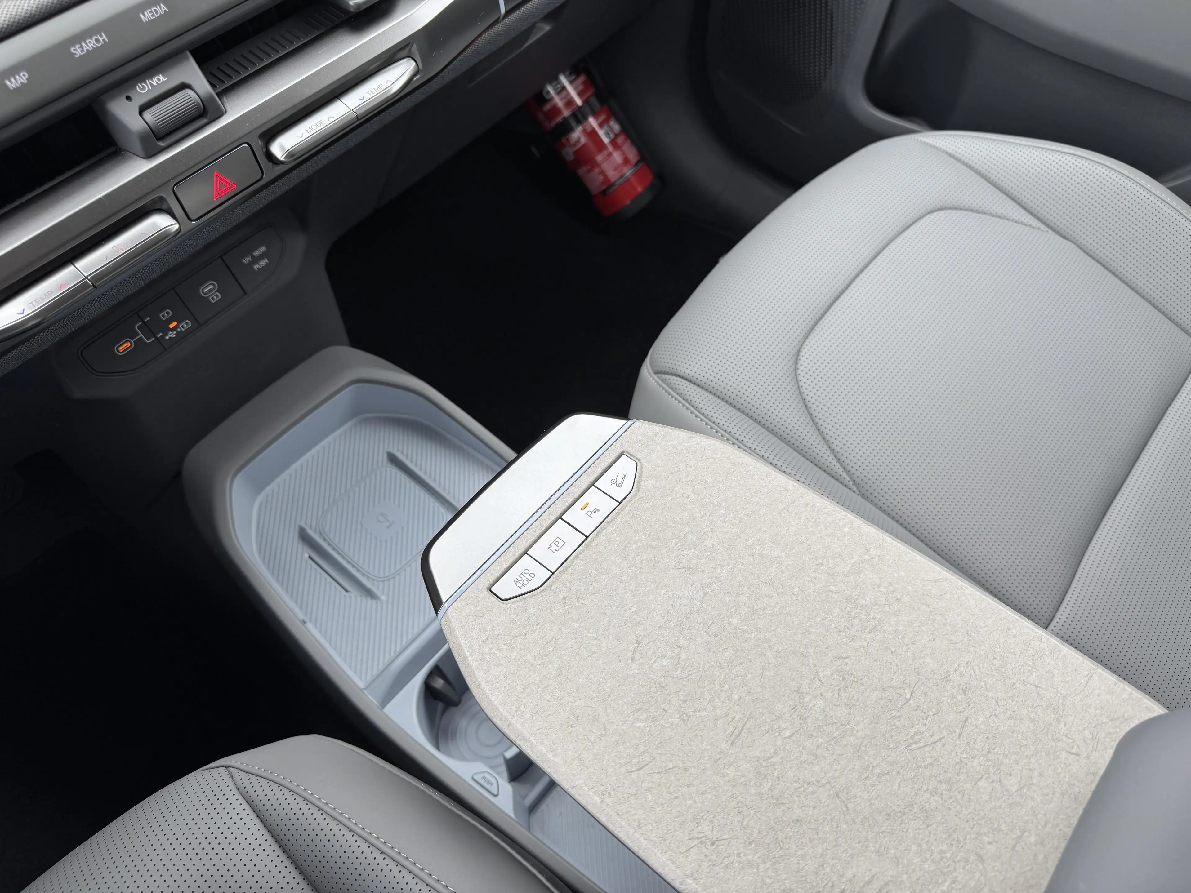 Kia EV3 81,4 kWh B-Plus - Drive Wise Pack + 19 inch — photo 17